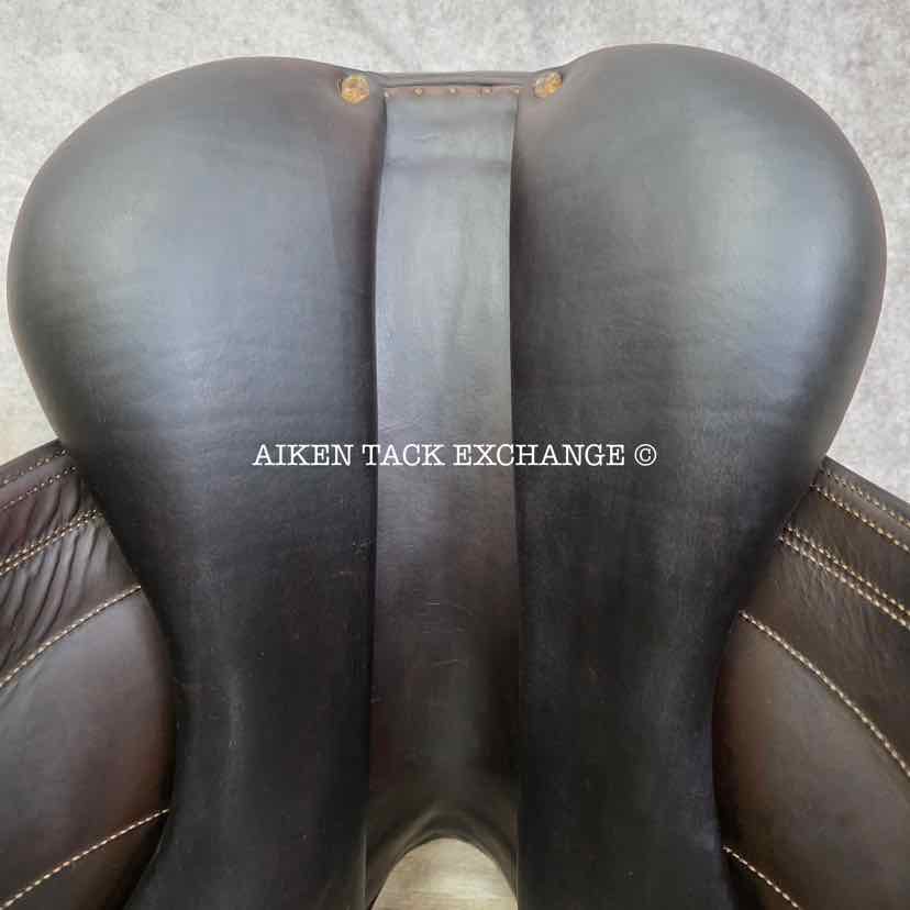 **SOLD** 2003 Antares Cadence Monoflap Dressage Saddle, 17.5" Seat, 2D Flap, MW/W Tree, Foam Panels, Full Buffalo Leather