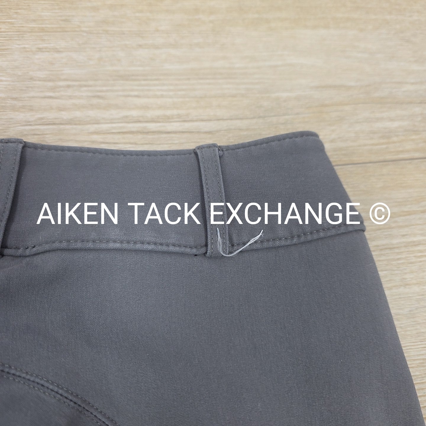 Tailored Sportsman Front Zip Trophy Hunter Knee Patch Breeches, Size 14