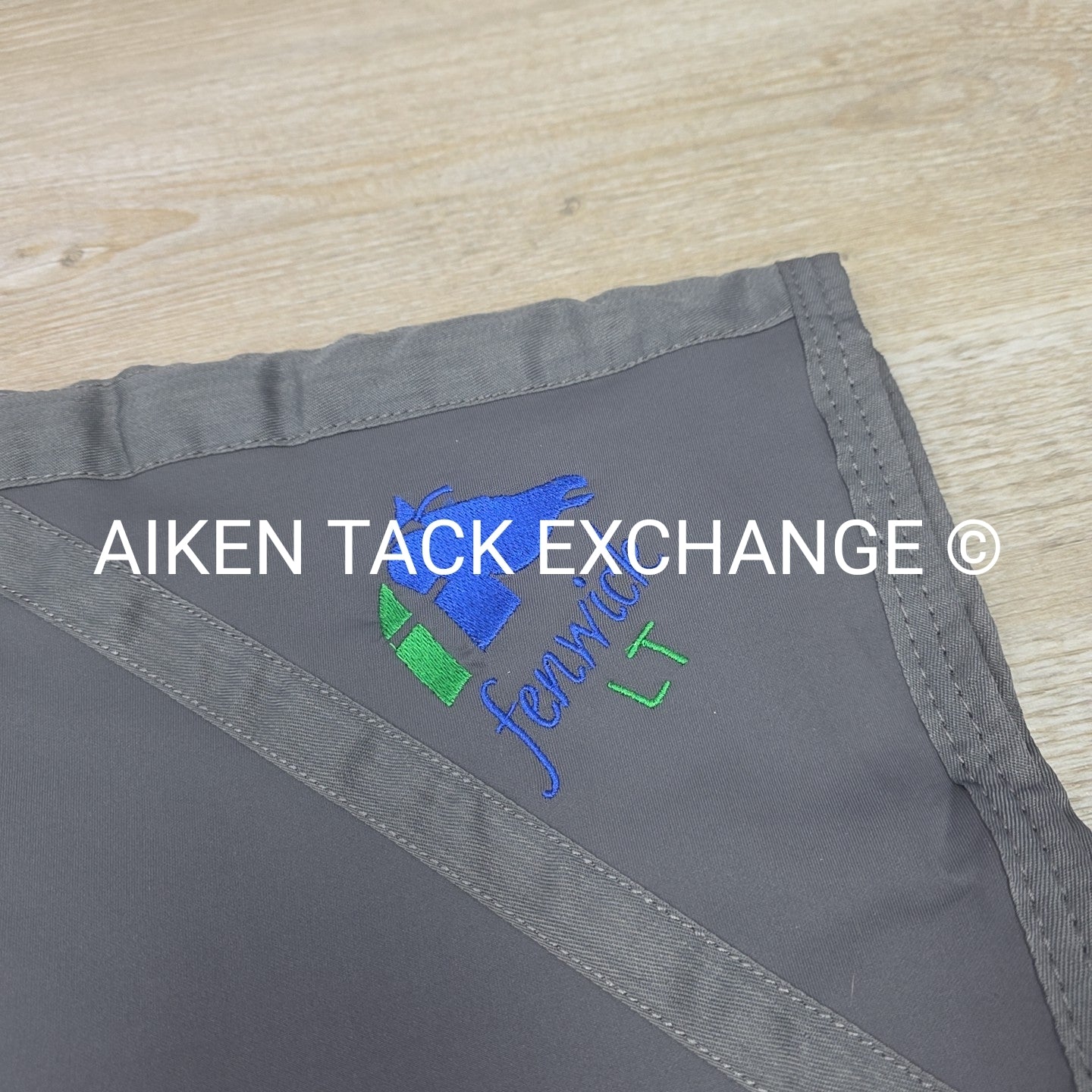 Fenwick Equestrian LT Liquid Titanium Therapeutic Quarter Sheet, Size Large