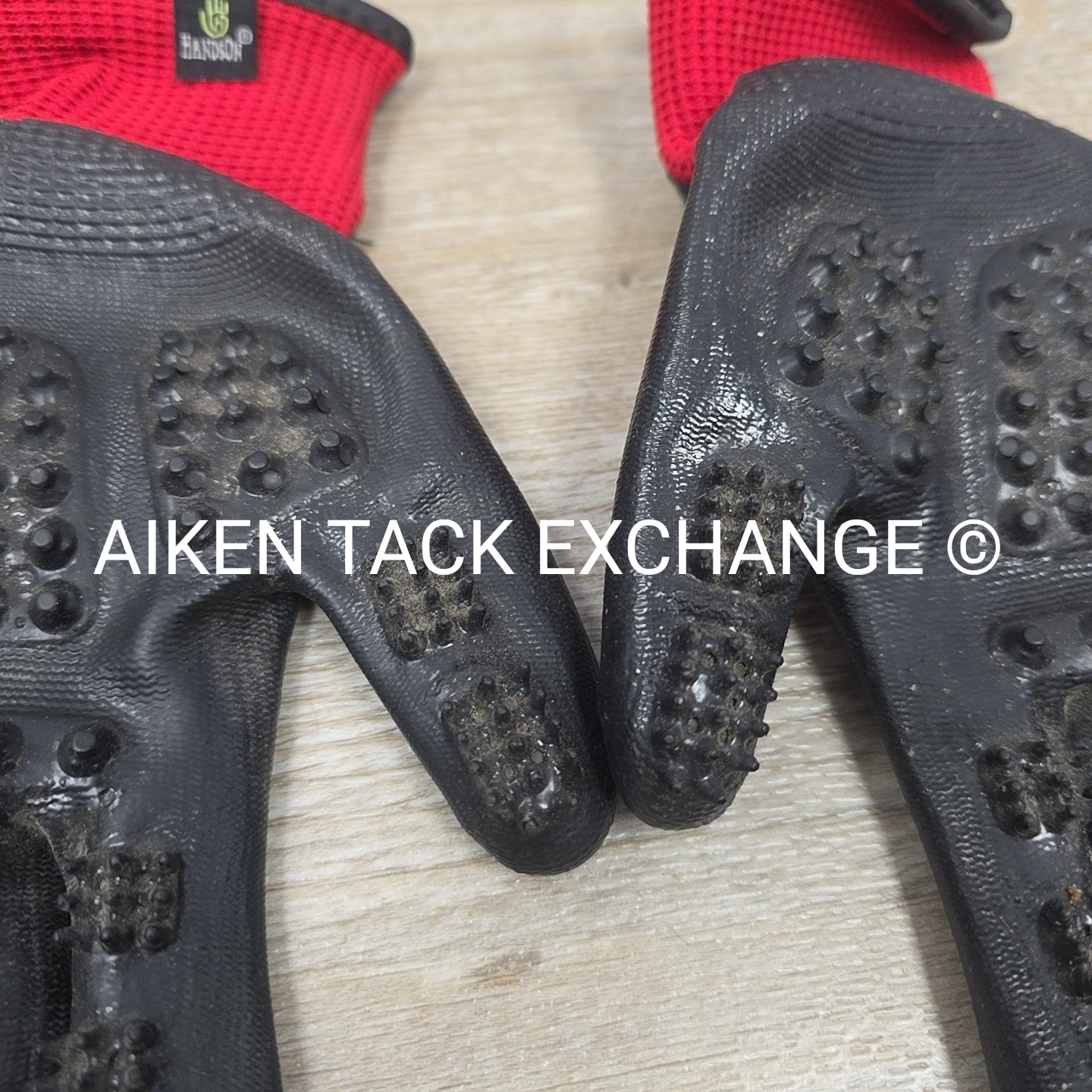 HandsOn Grooming Gloves, Size Medium