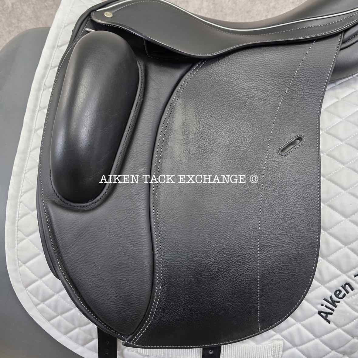 2024 Loxley by Bliss Monoflap Dressage Saddle, 17.5" Seat, Adjustable Tree - Changeable Gullet, Wool Flocked Panels