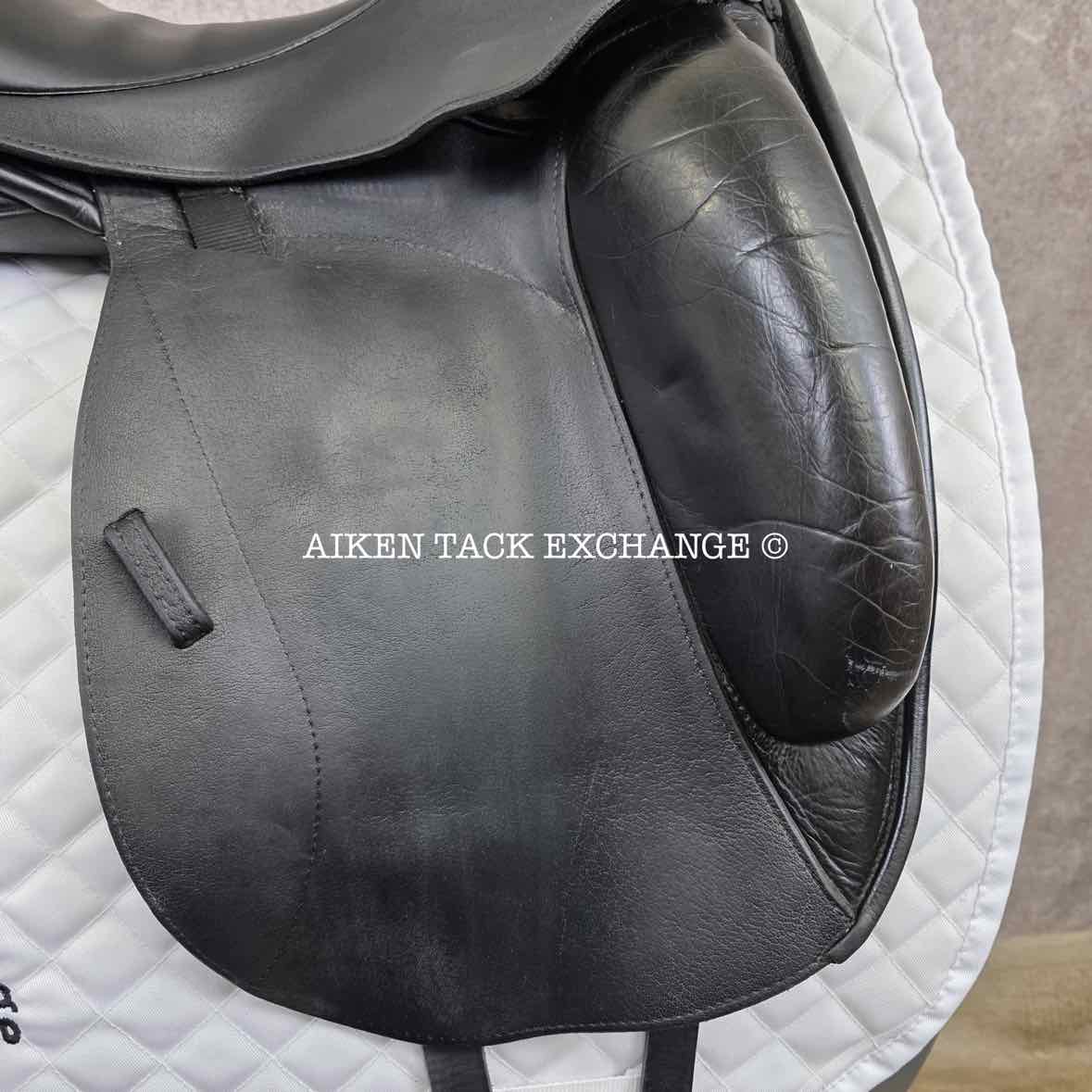 **SOLD** 2012 Custom Saddlery Icon Flight Monoflap Dressage Saddle, 17.5" Seat, Adjustable Tree, Wool Flocked Panels