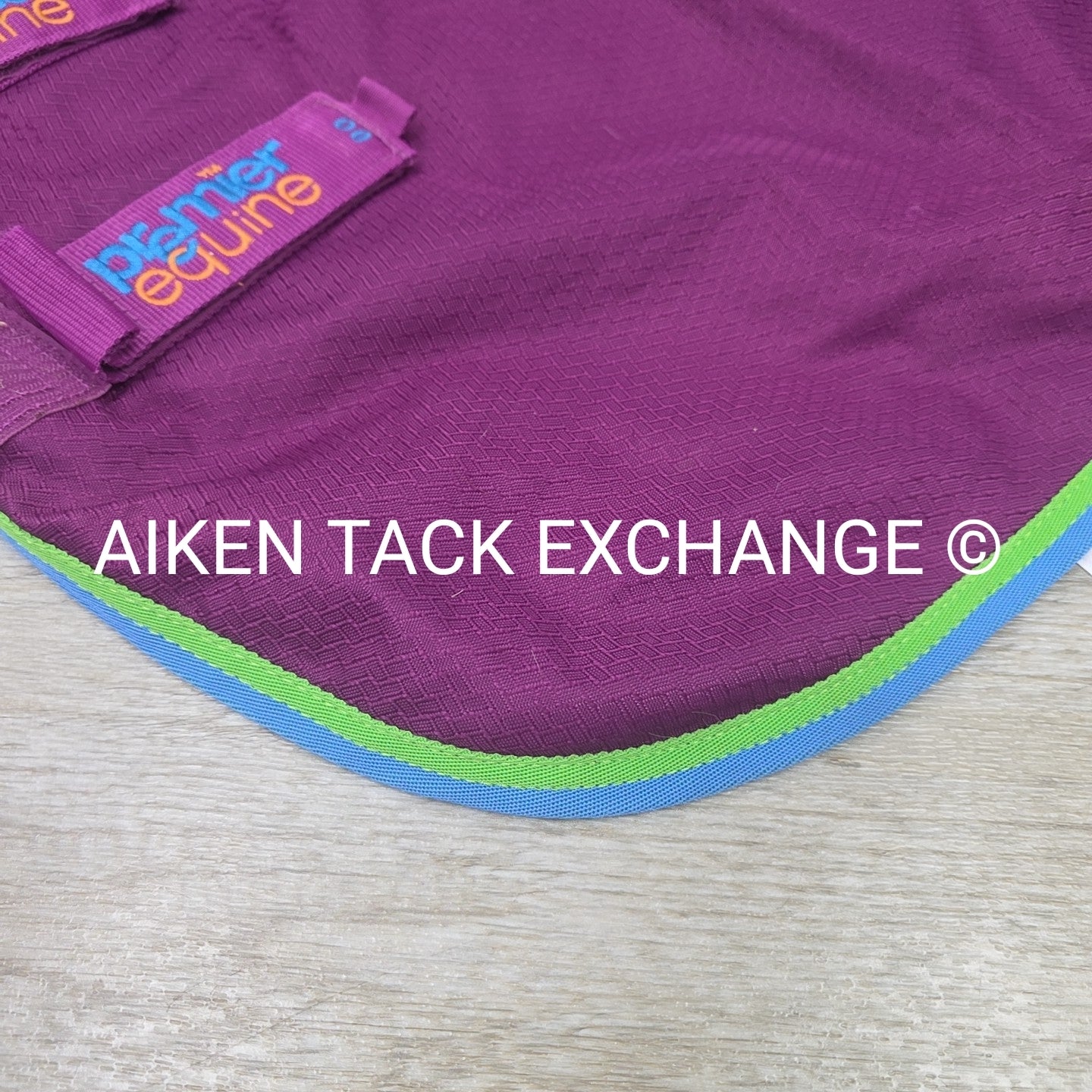 Premier Equine Neck Cover, 0g fil, Size Medium