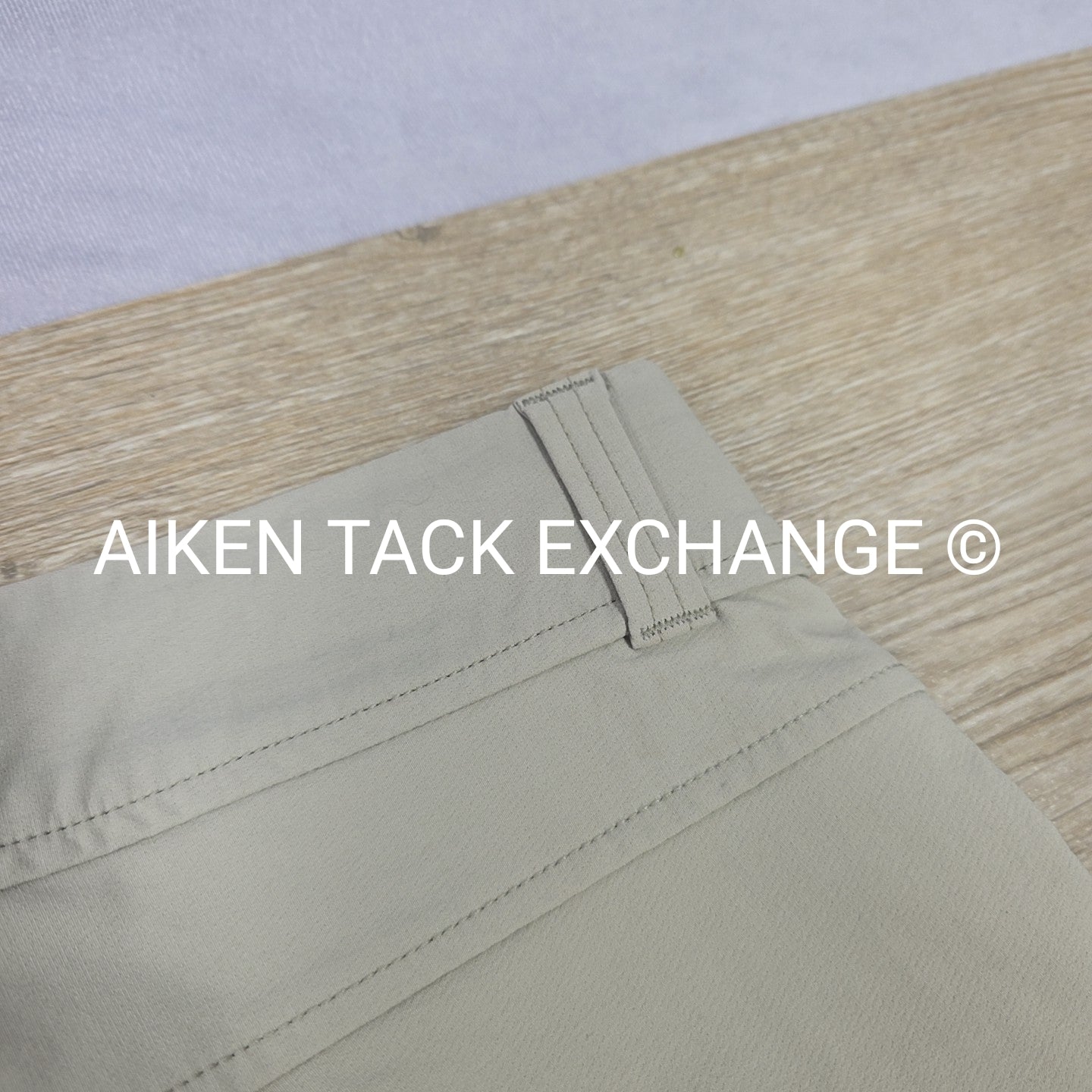 Kerrits Cross Over Knee Patch Breeches, Size Medium