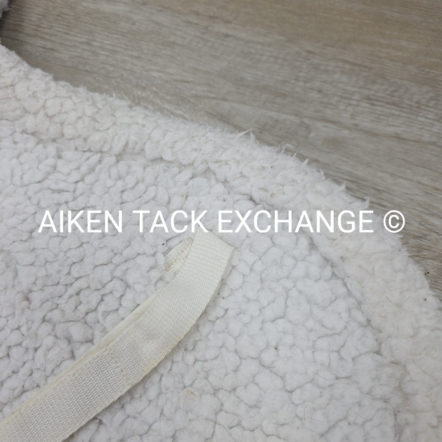 Diamond Wool Contour Fleece Saddle Pad