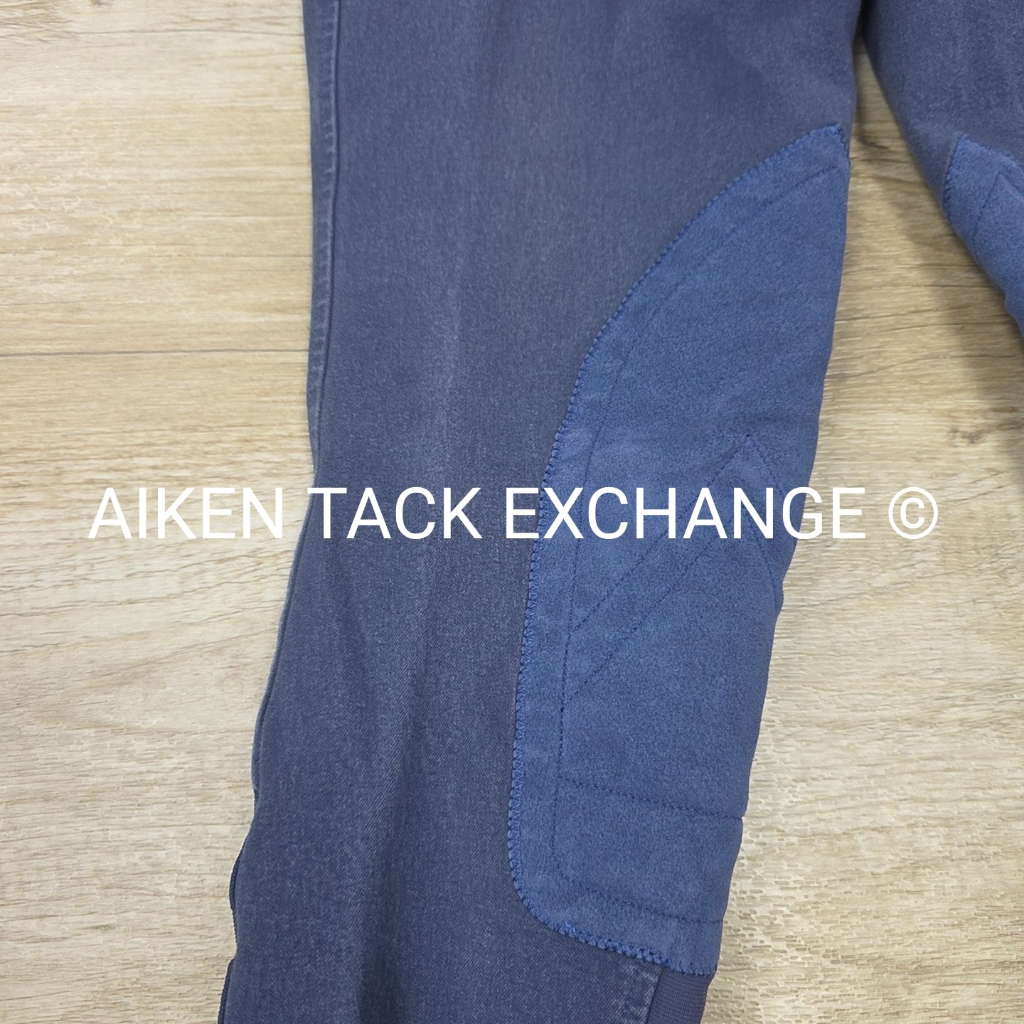 Ariat Heritage Knee Patch Breeches, Size 26 R