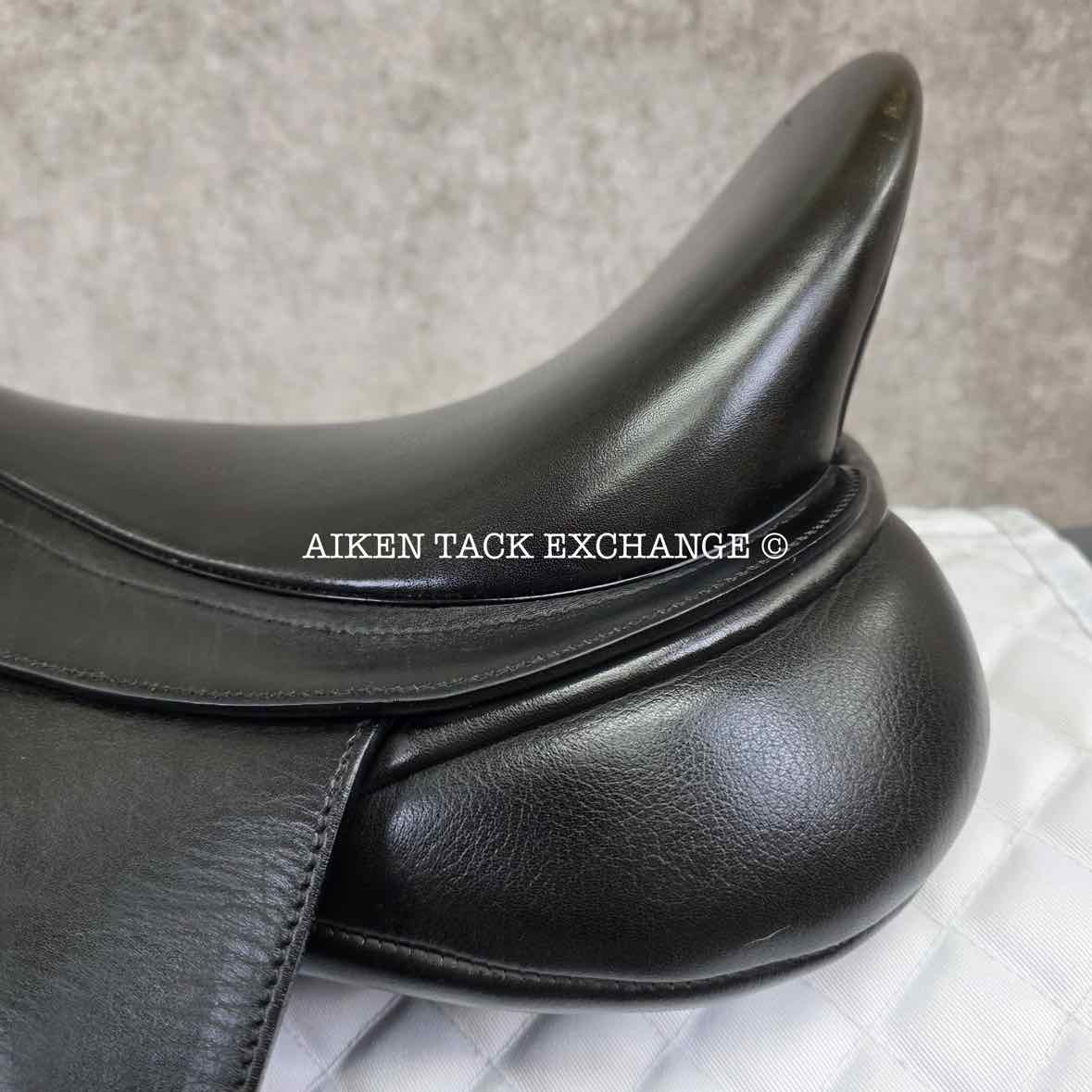 2011 Bates Dressage Saddle, 17.5" Seat, Adjustable Tree - Changeable Gullet, CAIR Panels