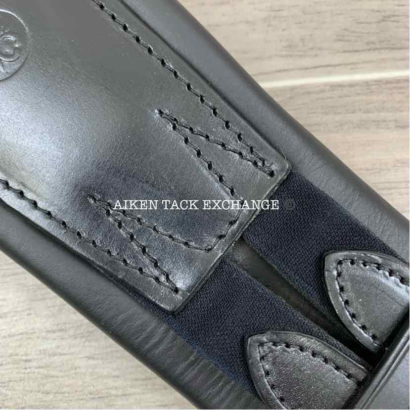 Trilogy Padded Leather Contoured Dressage Girth, Black, 20"