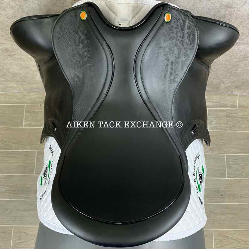 2022 JC Performance Line P2 Monoflap Dressage Saddle, 18" Seat, Wide Tree, Wool Flocked Pony Panels