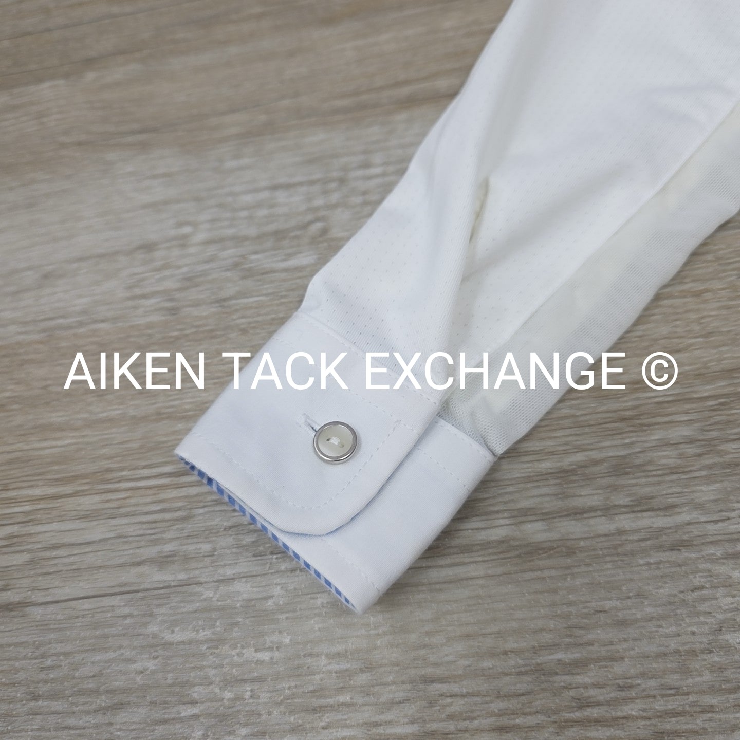 Essex Classics Talent Yarn Long Sleeve Sun Shirt Show Shirt, Size Medium