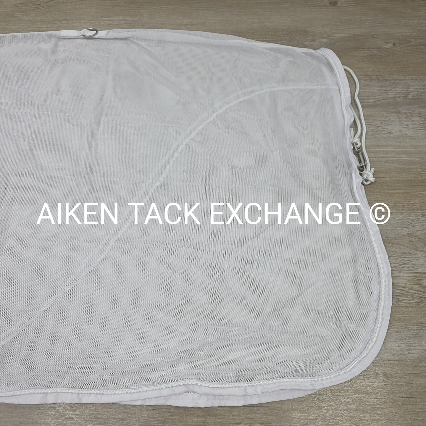 Fenwick Equestrian BodyGuard Mesh Cooler, White (has some marks) 62"