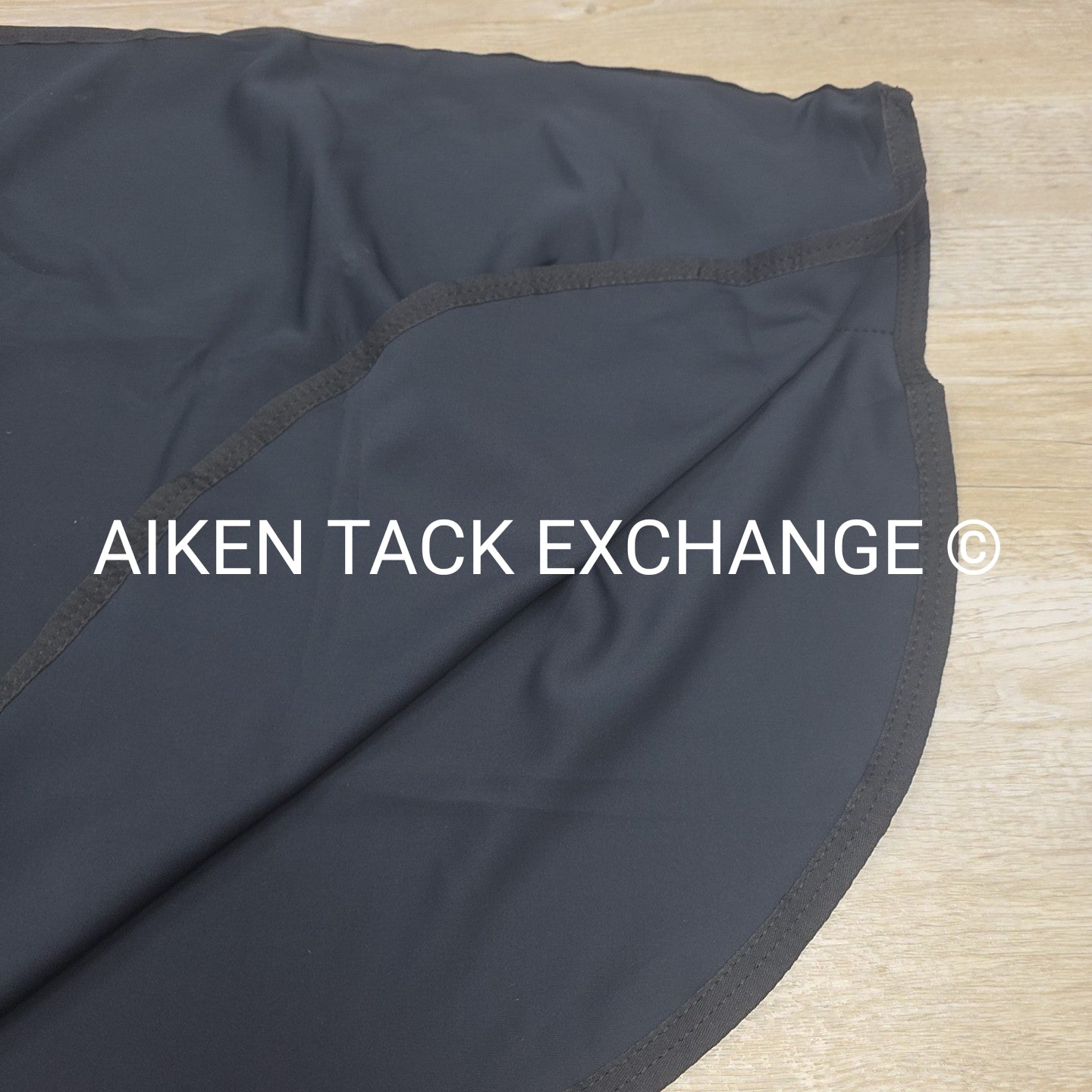 Fenwick Equestrian LT Liquid Titanium Therapeutic Quarter Sheet, Size Large