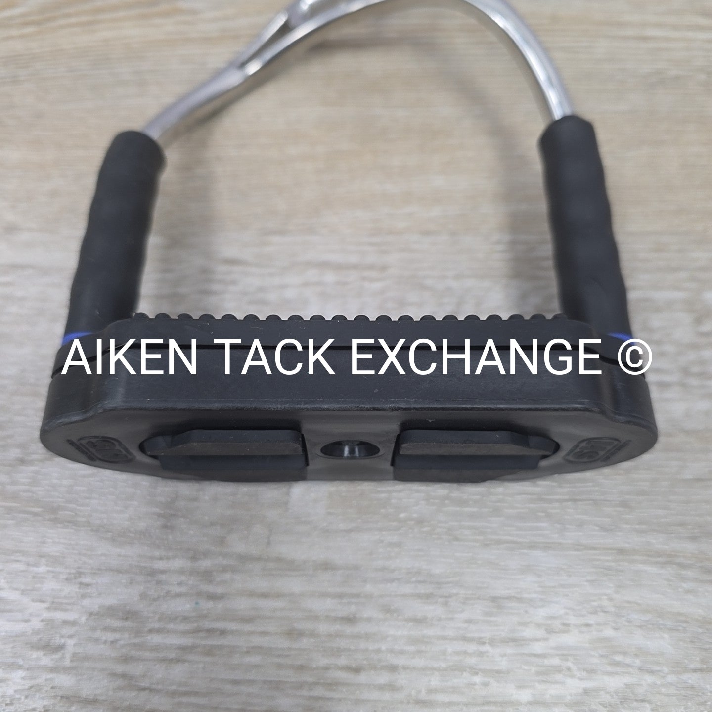 Herm Sprenger Bow Balance 4-F Jointed Flex Stirrups 4.5"