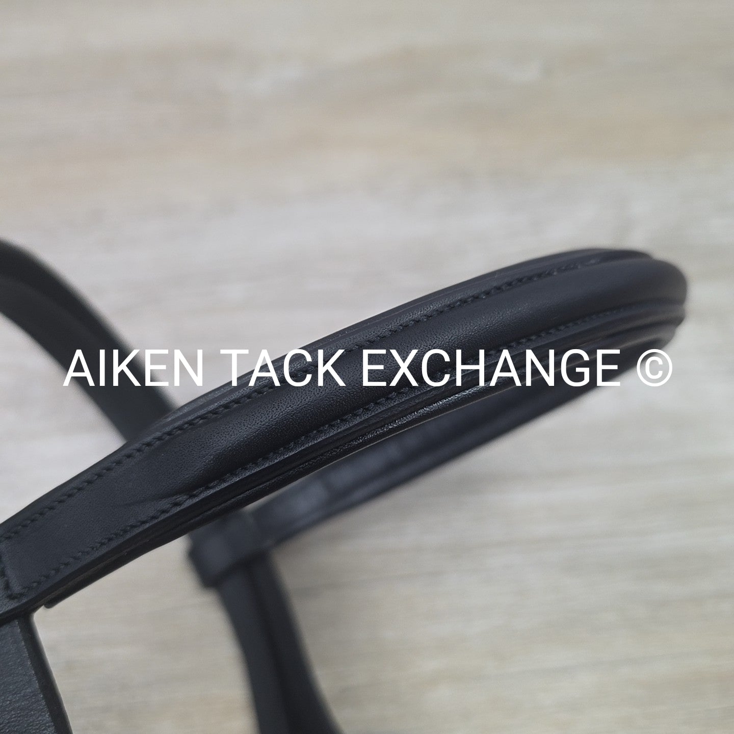 Arc De Triomphe Plain Raised Flash Bridle, No Reins, Black, Oversize