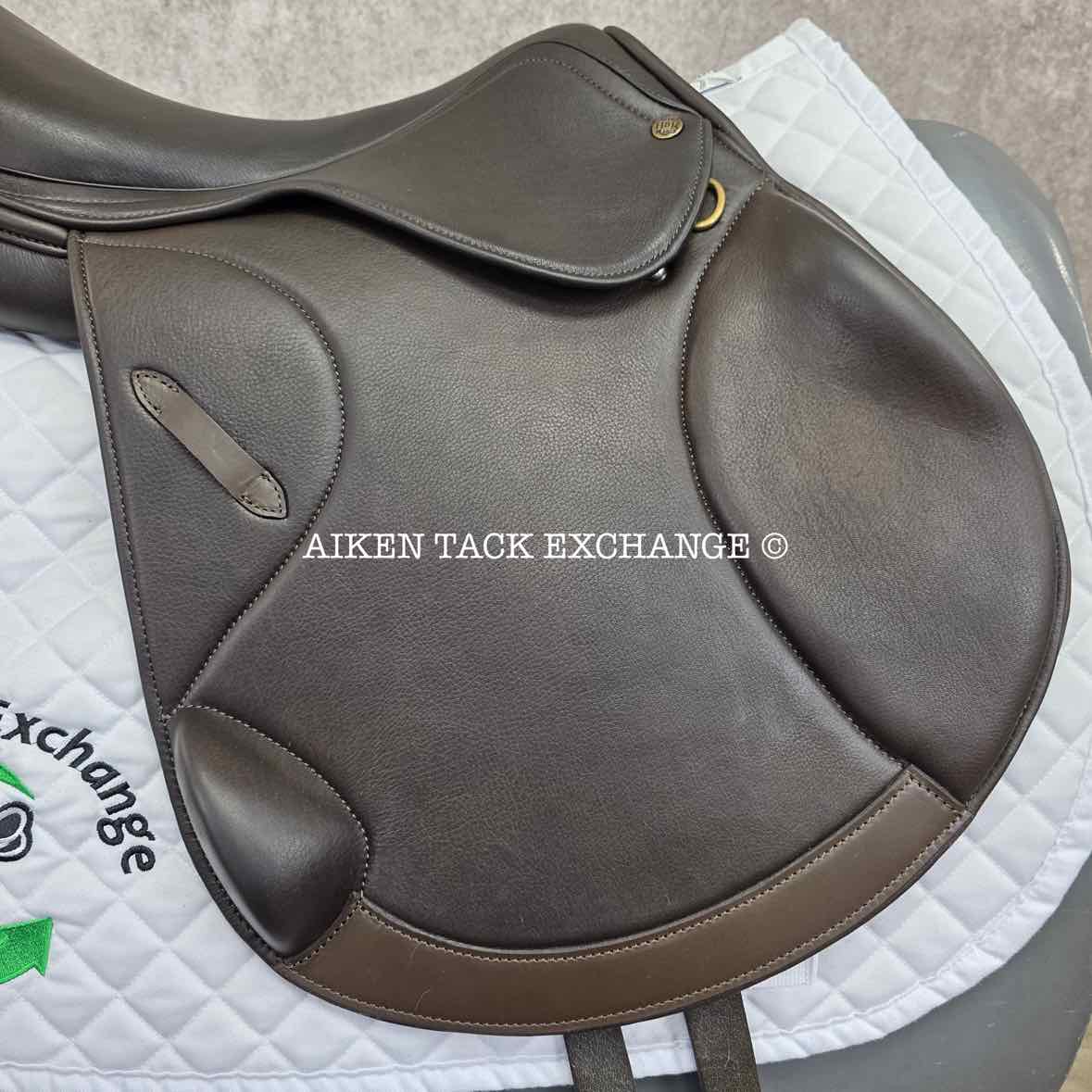 HDR - Henri de Rivel Phoenix IGP Monoflap Jump Saddle, 17" Seat, Adjustable Tree - Changeable Gullet, Foam Panels