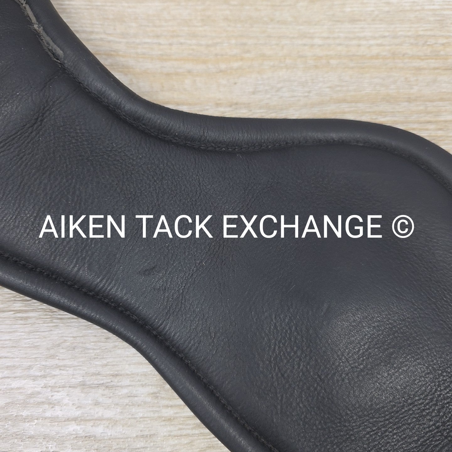 LeMieux Gel-Tek Anatomic Mono Girth, Black, 24"