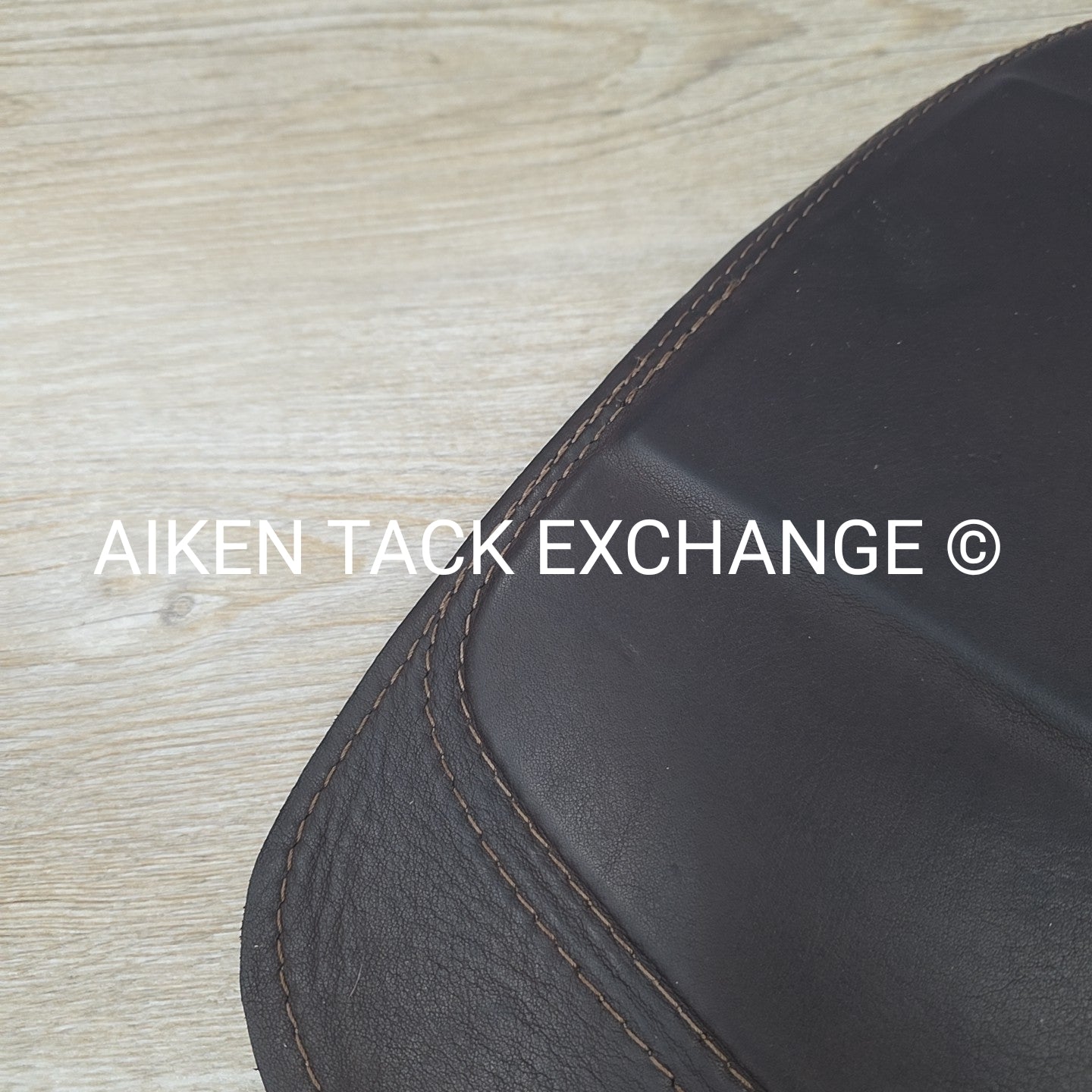 SaddleRight English Glove Leather Half Pad