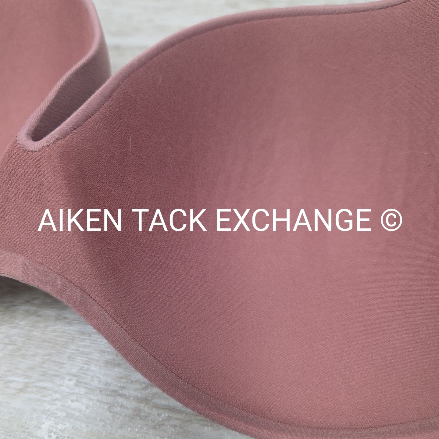 Victoria's Secret Body by Victoria Perfect Shape Push-Up Bra, Size 34DDD