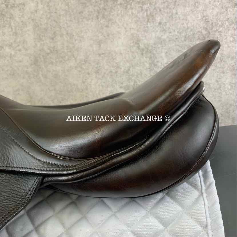 2013 Stubben Roxane CS Deluxe Jump Saddle, 19" Seat with Biomex, 30 cm Tree - Medium Wide, Wool Flocked Panels