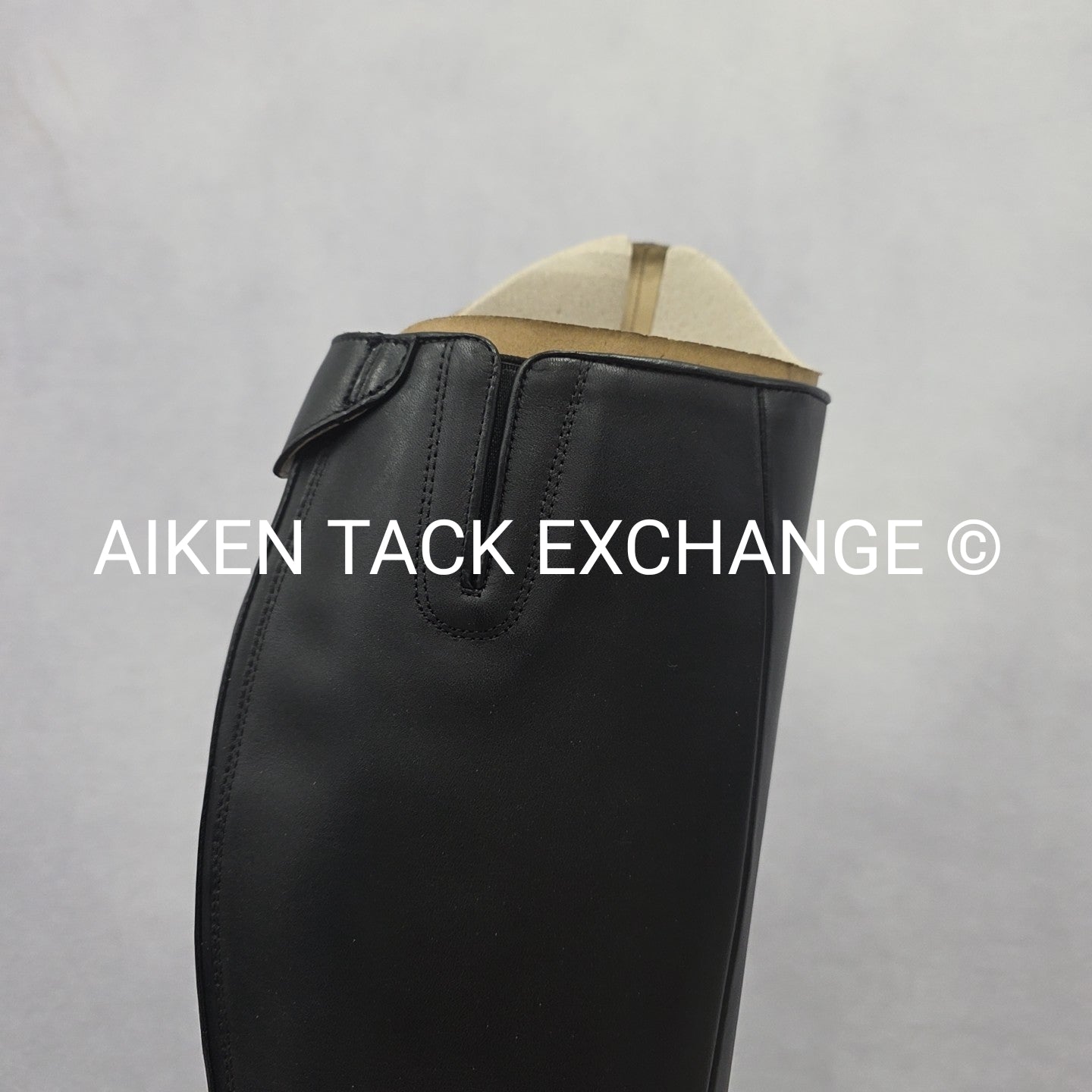 Ariat Kinsley Field Boot, Size 9 Regular Short