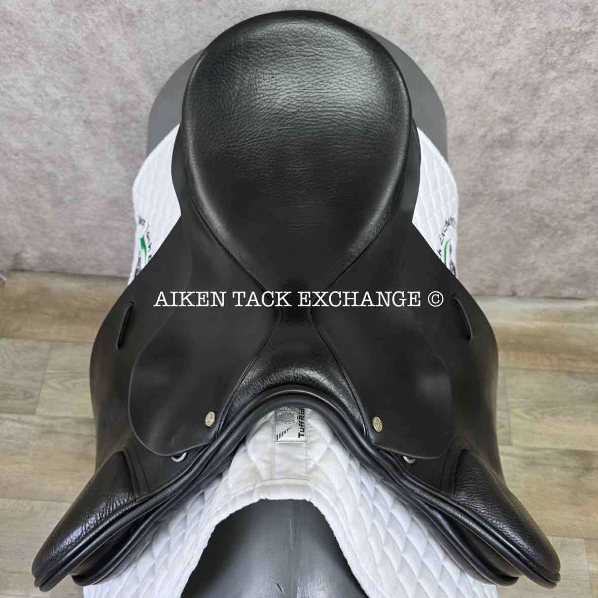 1999 County Eventer All Purpose Saddle, 17.5" Seat, Medium Tree, Wool Flocked Panels