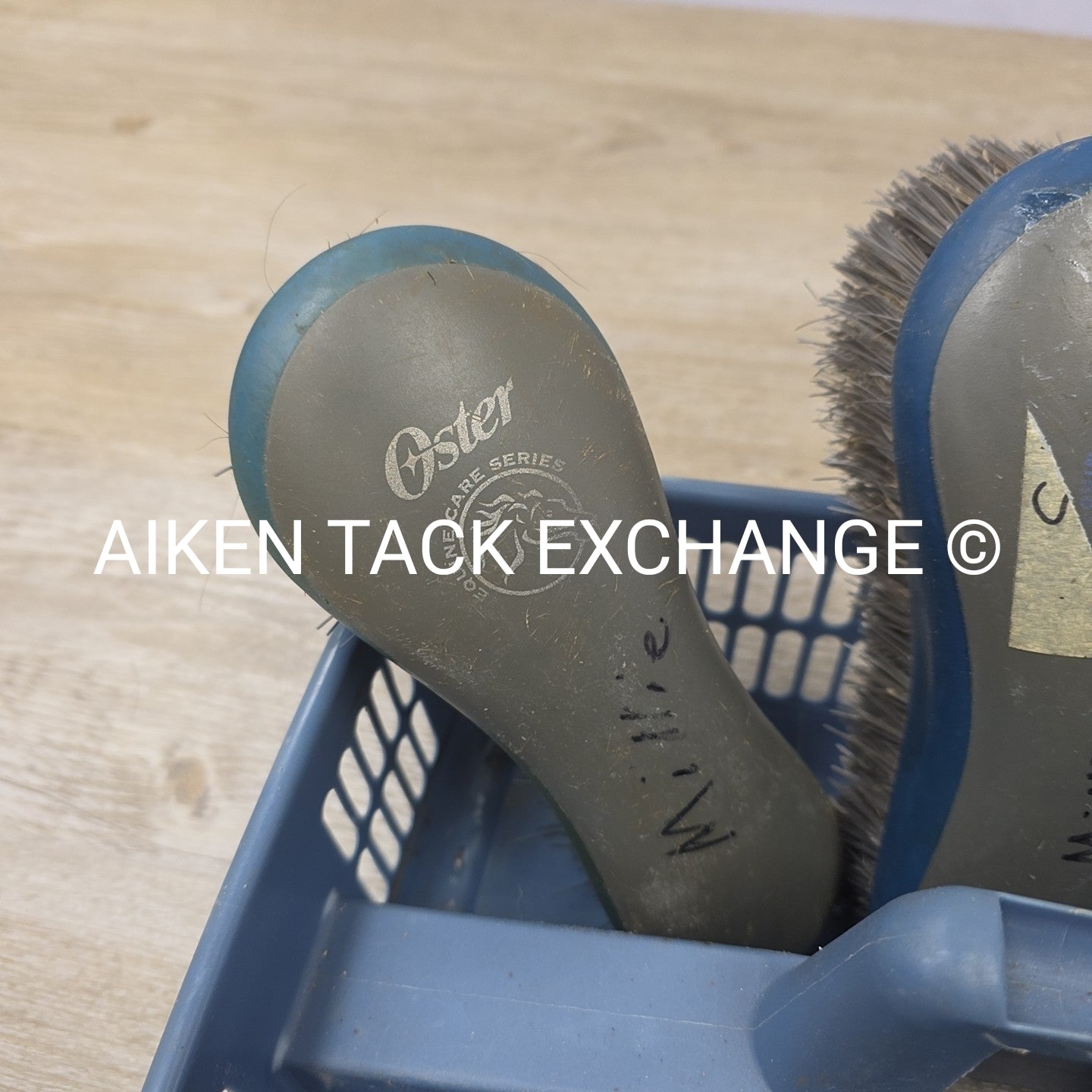 BARGAIN BUNDLE: Oster Grooming Tools with Tote