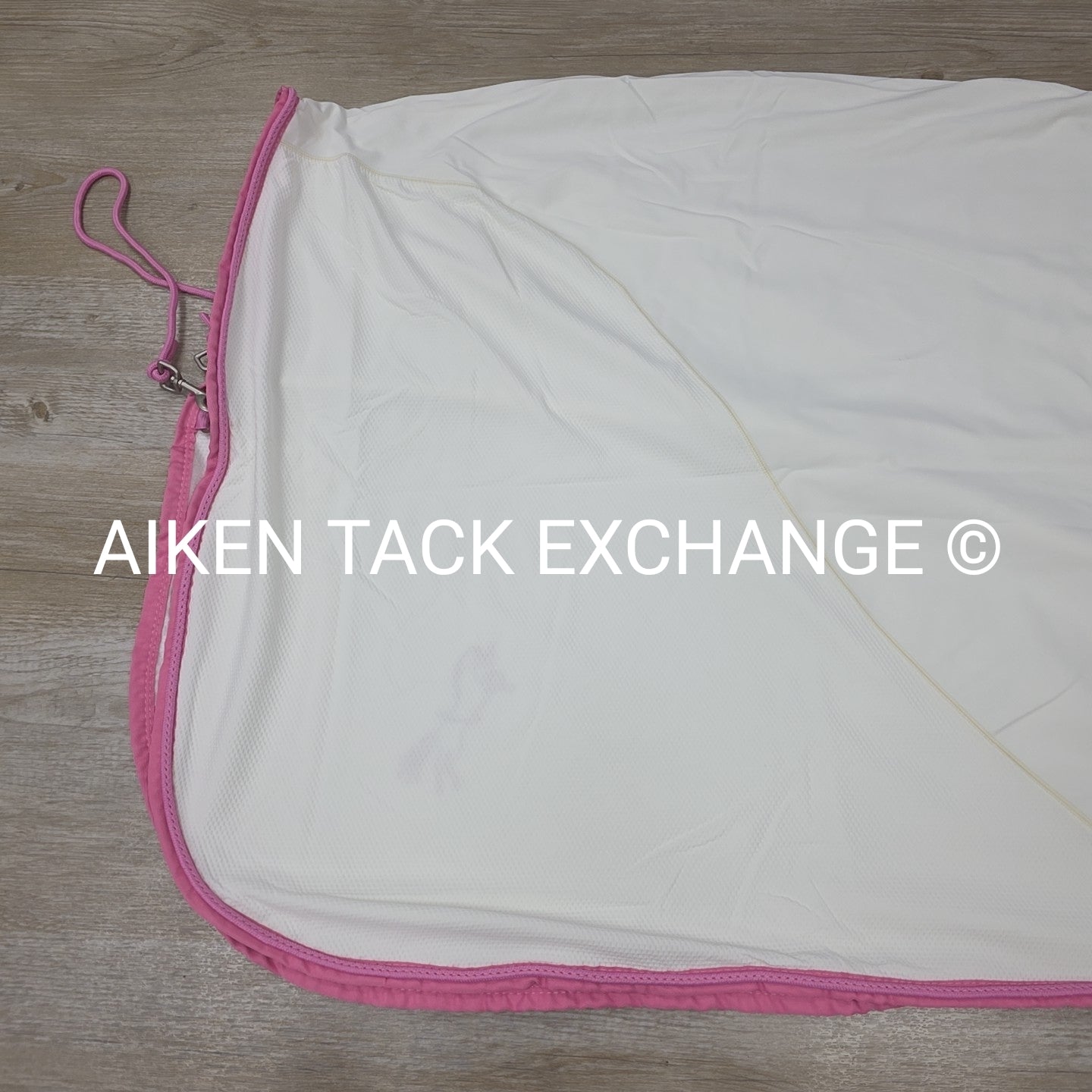 Fenwick Equestrian Pop Star Dress Sheet Sporty Cooler, 68"