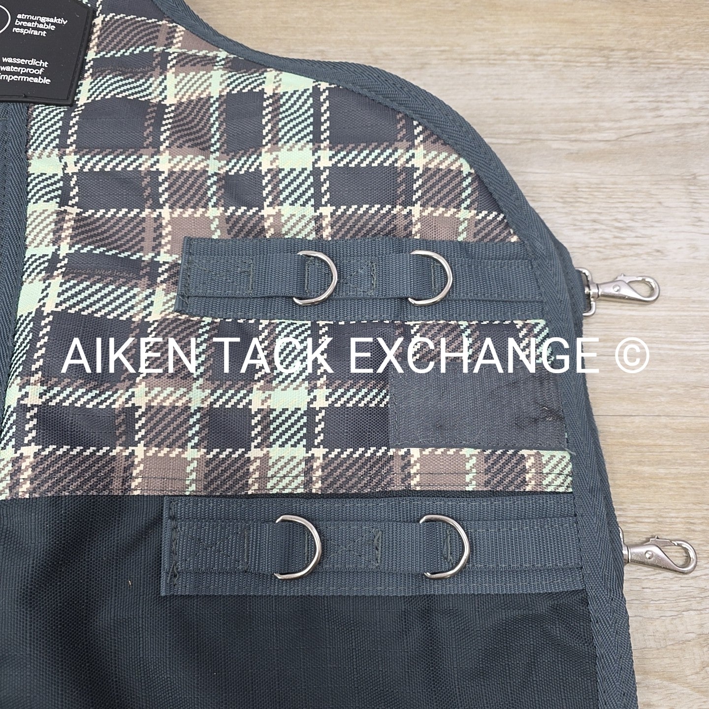 Horze Medium Weight Turnout Blanket, 75"