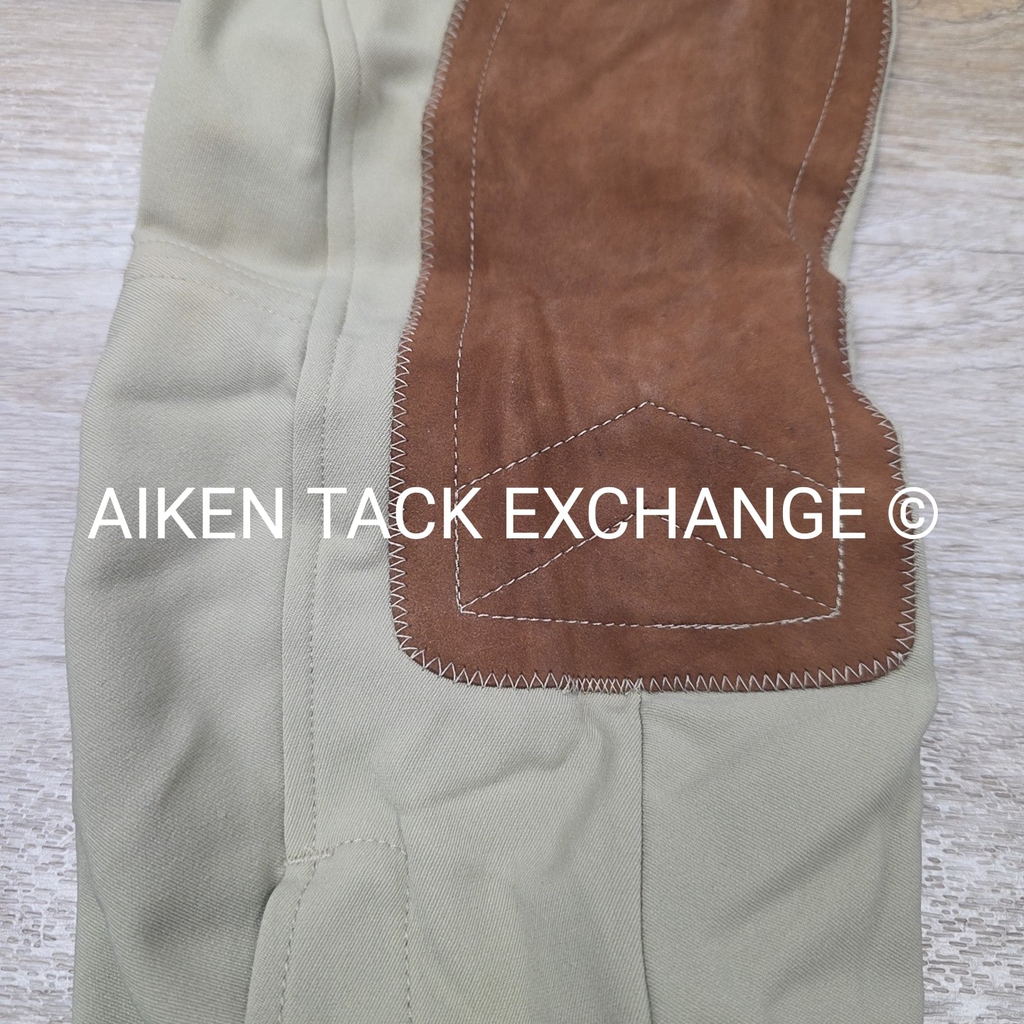 Tailored Sportsman Supreme Hunter Side Zip Knee Patch Breeches, Size 24 L