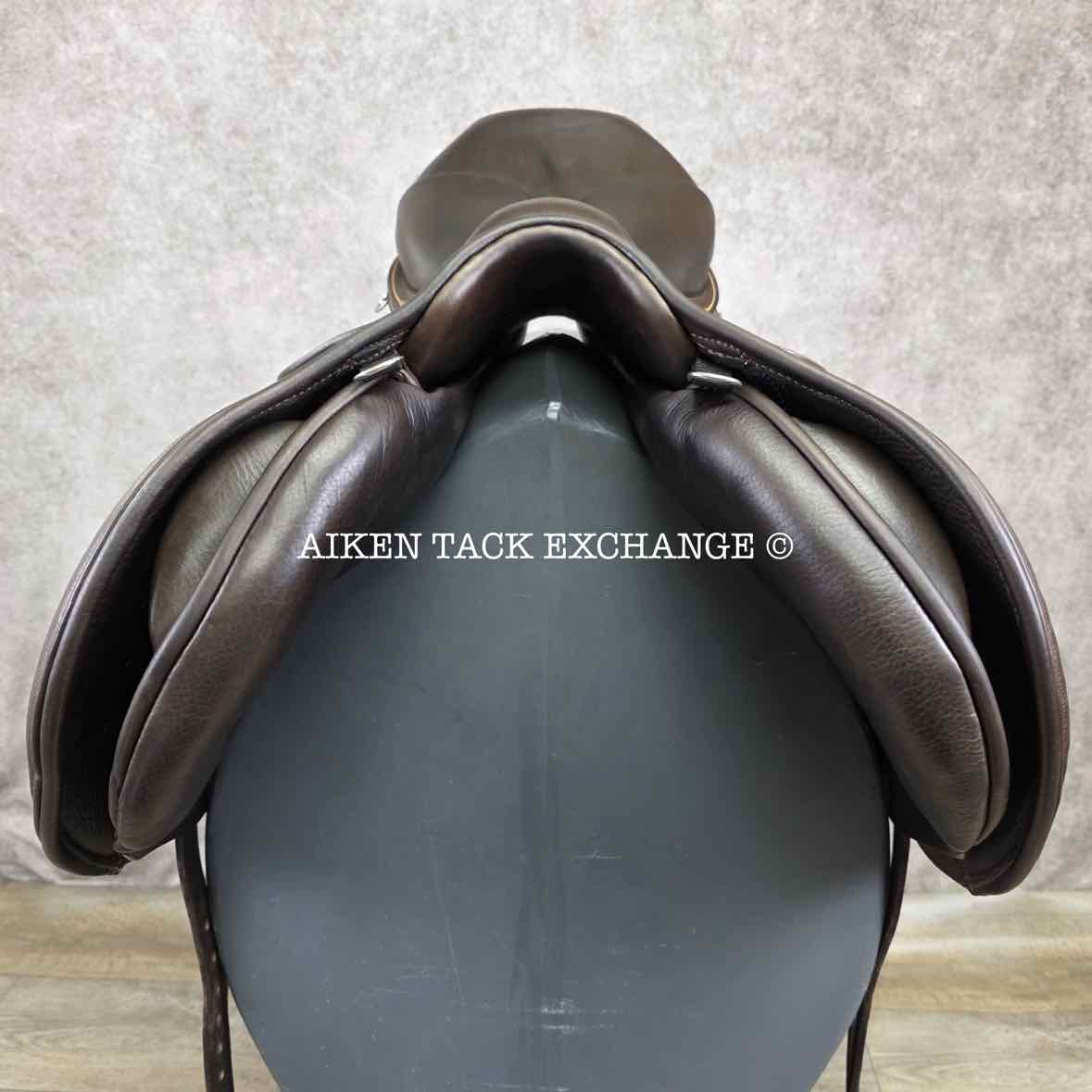 **SOLD** 2020 Stubben Phoenix Elite Jump Saddle, 17.5" Seat with Biomex, 28cm Tree - Medium, Wool Flocked Panels