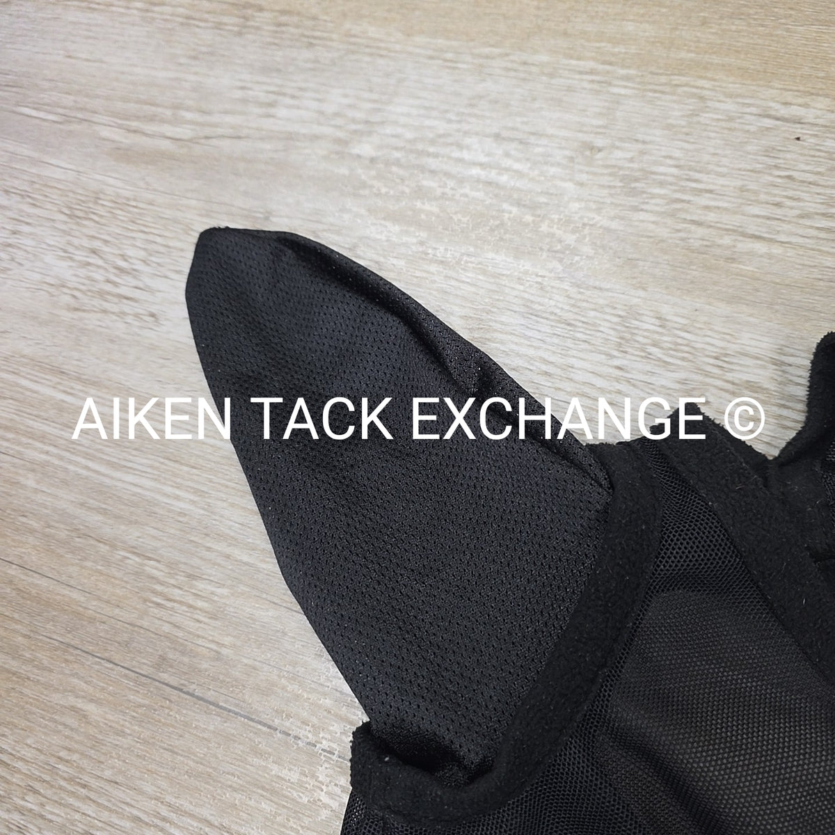 BARGAIN BUNDLE: Cashel & Unknown Brand Fly Mask with Nose & Ears, Size X-Large