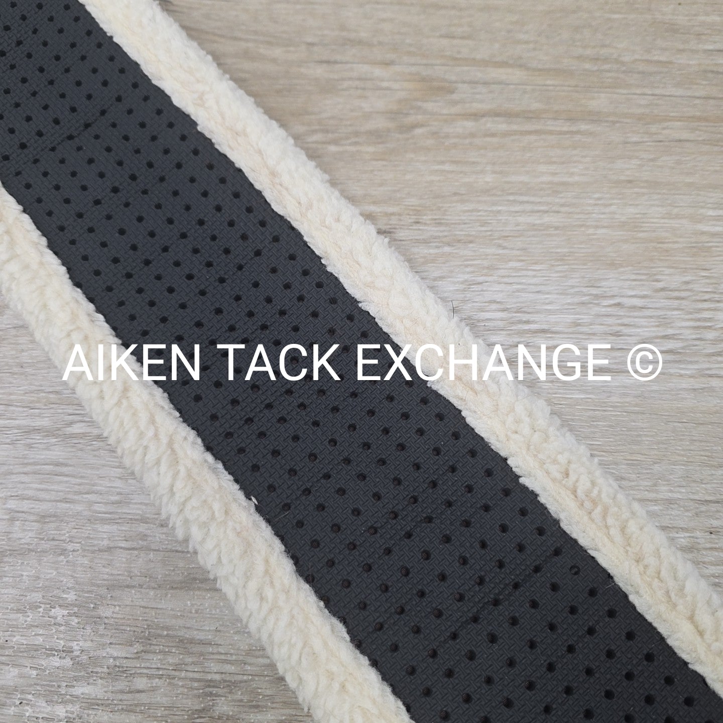 Professional's Choice SMx Wool Fleece English Girth, 52"