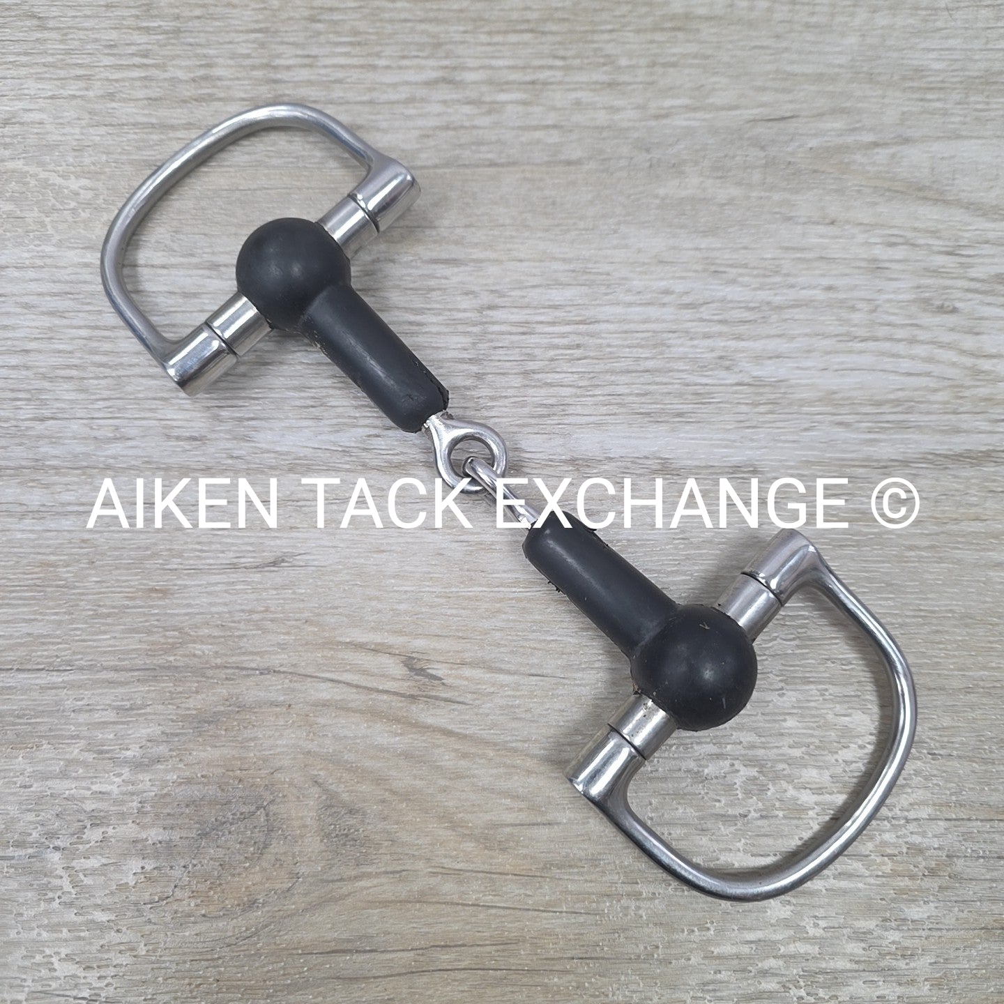 Single Joint Rubber D Ring Bit 4.5" (Has Chew Marks)