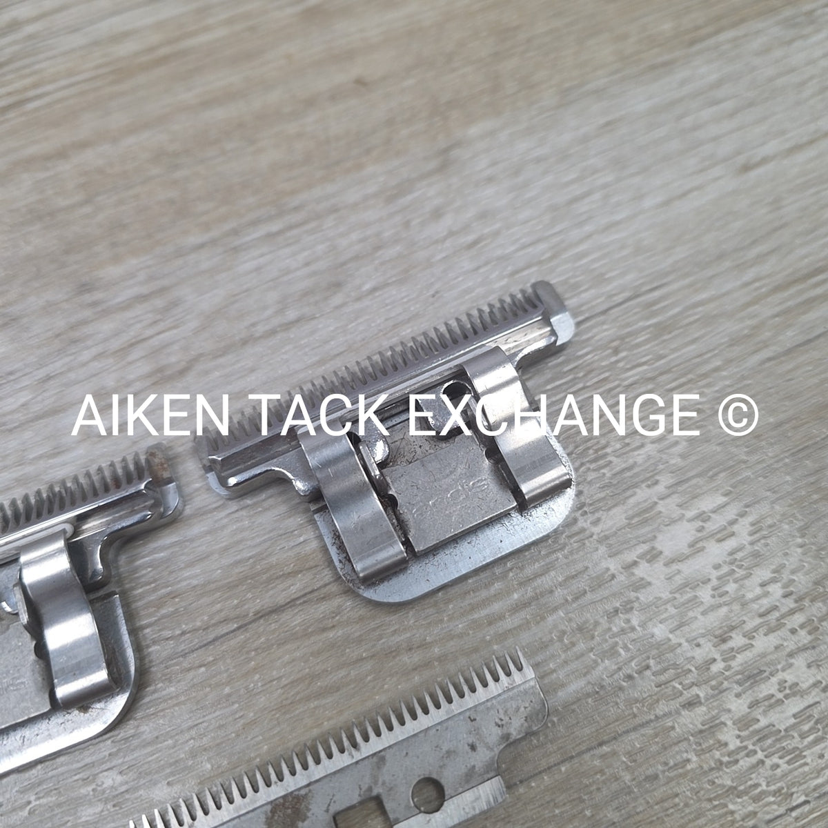 BARGAIN BUNDLE: 4 Andis T-84 UltraEdge Replacement Blades