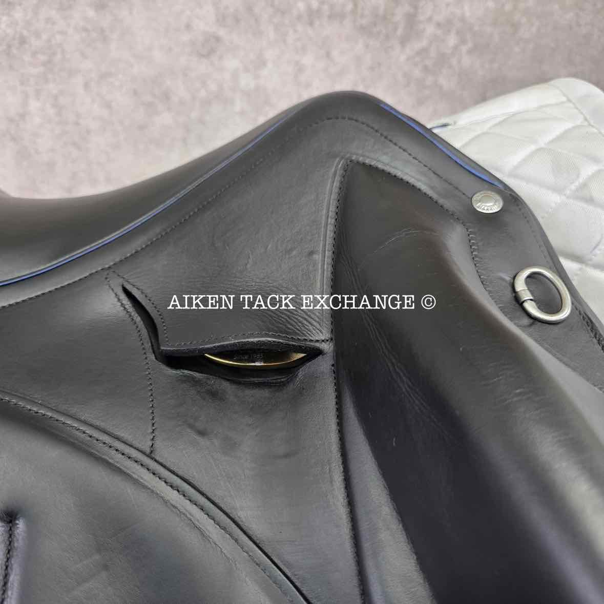 2018 Devoucoux Makila Lab Monoflap Dressage Saddle, 17.5" Seat - 2AA Flap, MW Tree, D3D Panels, Full Buffalo Leather
