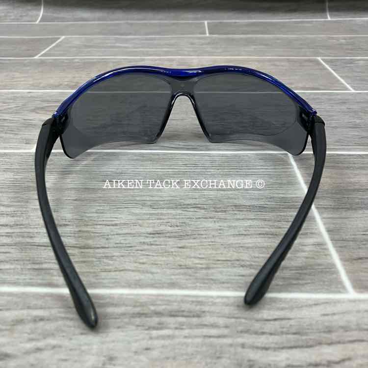 Tipperary Adult Sunglasses w/ Case