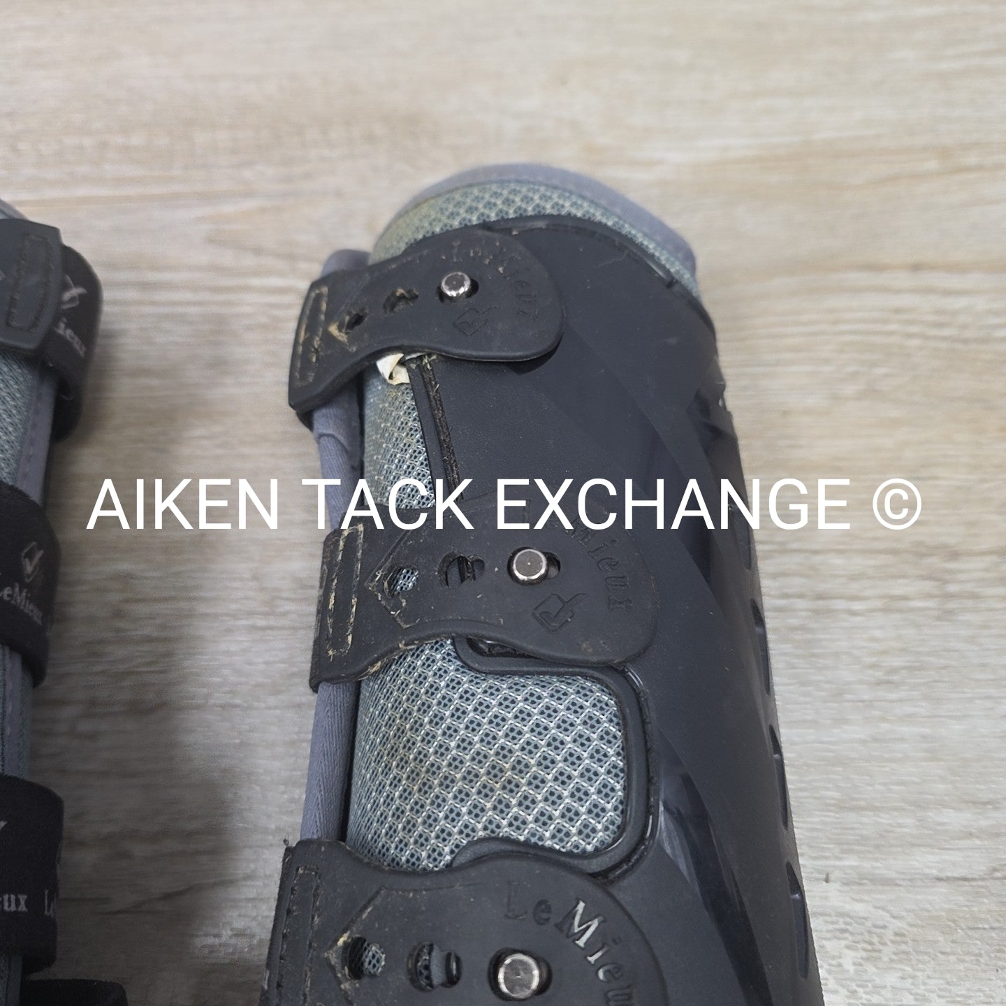 BARGAIN BUNDLE: LeMieux Open Front Tendon Boots, Medium Front & Large Hind