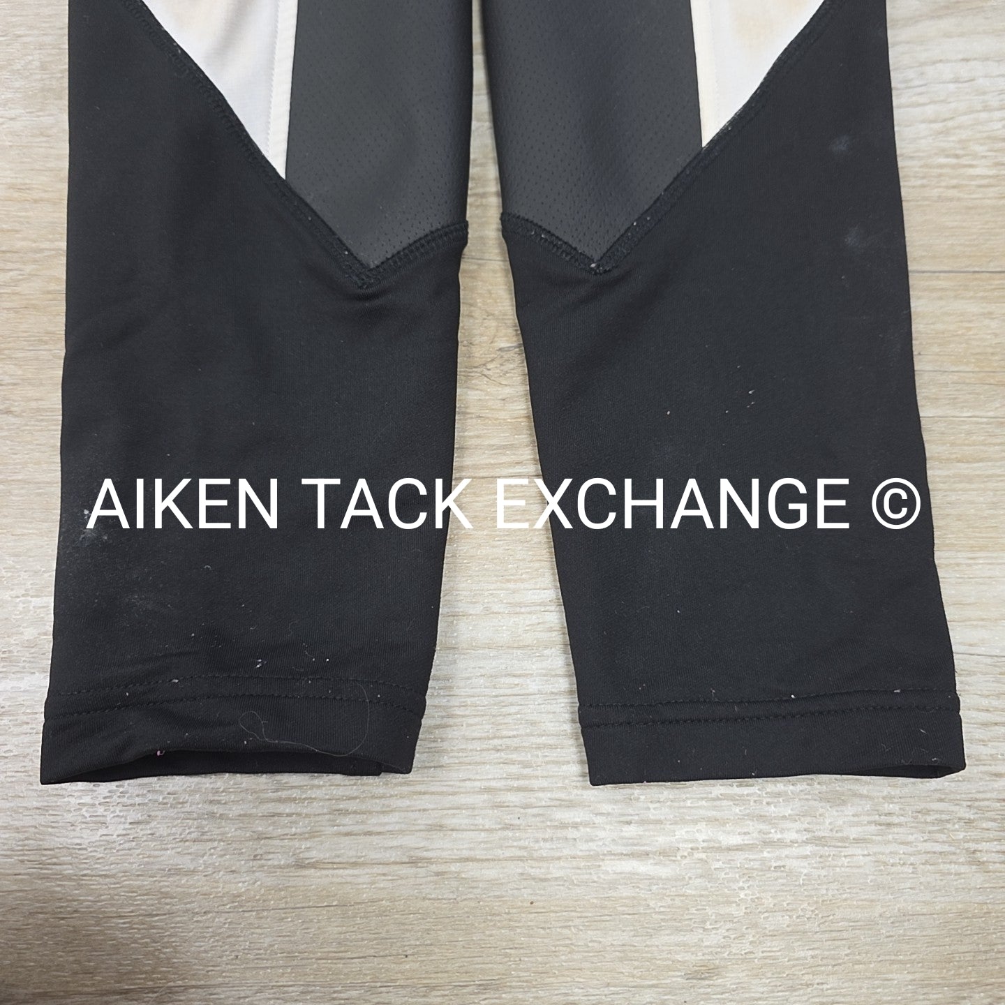 BARGAIN BUNDLE: Horze Silicone Full Seat Breeches, 26 & Kerrits Full Seat Breech
