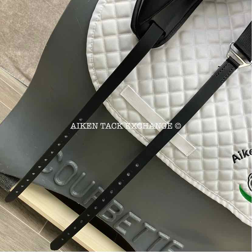 **SOLD** 2016 Custom Saddlery Steffen's Advantage Monoflap Dressage Saddle, 18" Seat, Adjustable Tree, Wool Flocked Panels