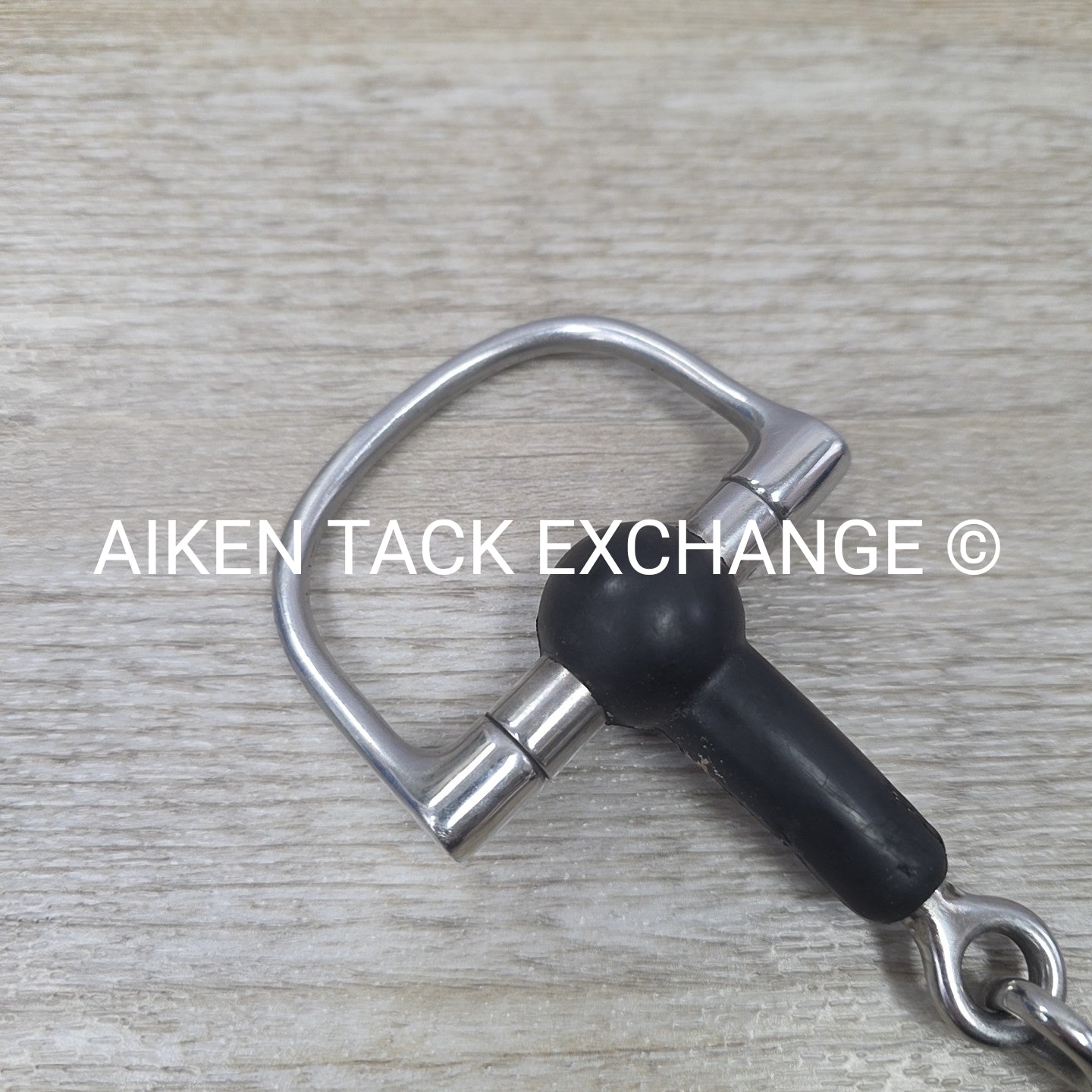 Single Joint Rubber D Ring Bit 4.5" (Has Chew Marks)