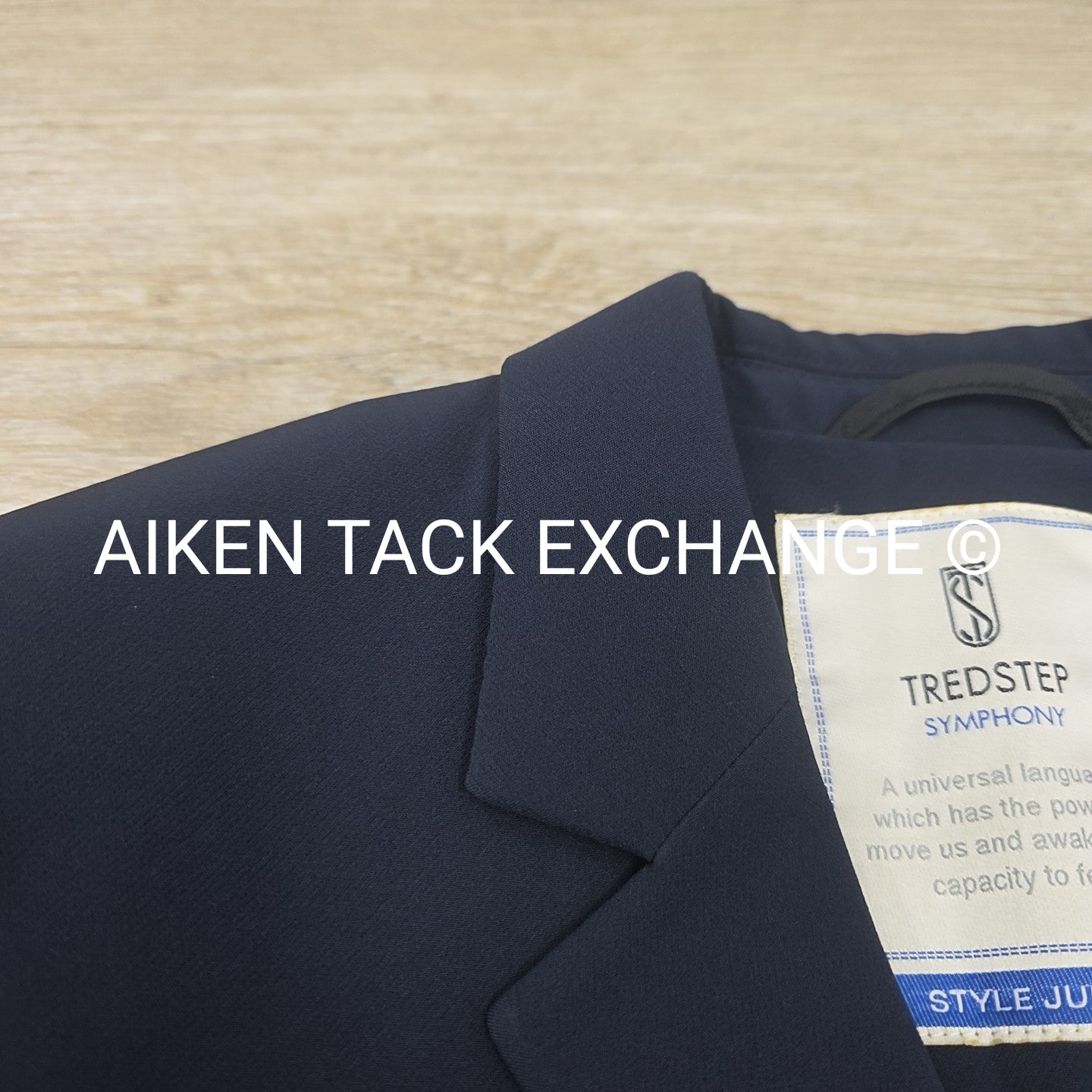 Tredstep Symphony Jr Show Coat, Size 12