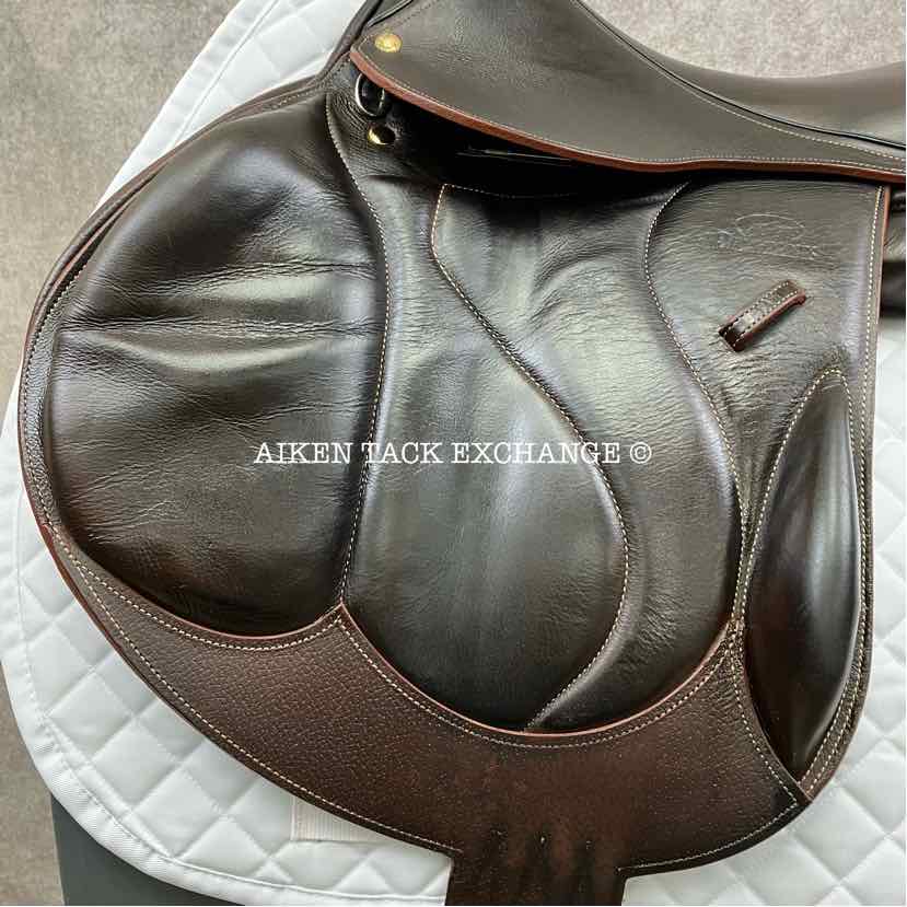 2013 Devoucoux Chiberta Monoflap Jump Saddle, 18.5" Seat, 2AAR Flap, Medium Tree, Wool Flocked, Full Buffalo Leather