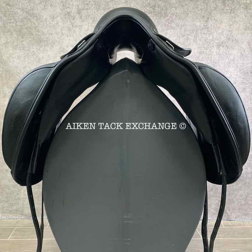**SOLD** 2019 Prestige X-D1D K Zero Monoflap Dressage Saddle, 17" Seat, Medium Tree, Wool Flocked Panels