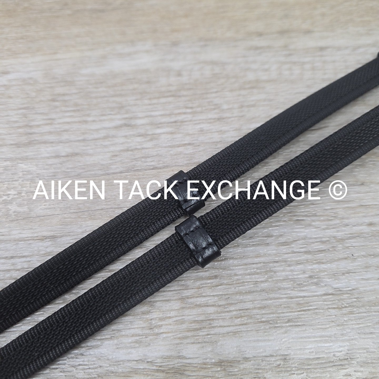 Kavalkade Rubberized Grip Slim Reins with Hand Stops, Black & Rose Gold, 56"