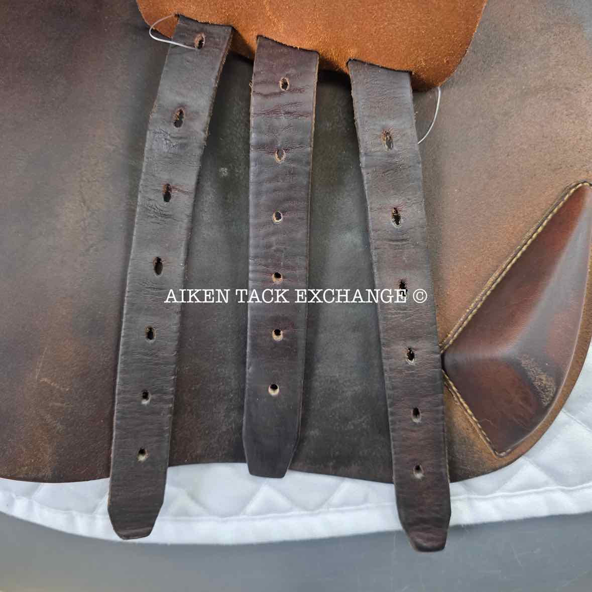 2013 Antares Classique Close Contact Jump Saddle, 19" Seat, 5A Flap, Medium Tree, Foam Panels
