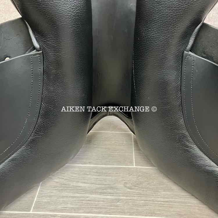 EquineFit International Dressage Saddle, 18" Seat, Short Flap, Extra Wide Tree, Wool Flocked Panels