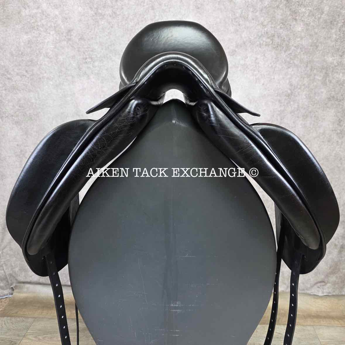 Hermes Corlandus Monoflap Dressage Saddle, 17.5" Seat, Medium Wide Tree, Foam Panels