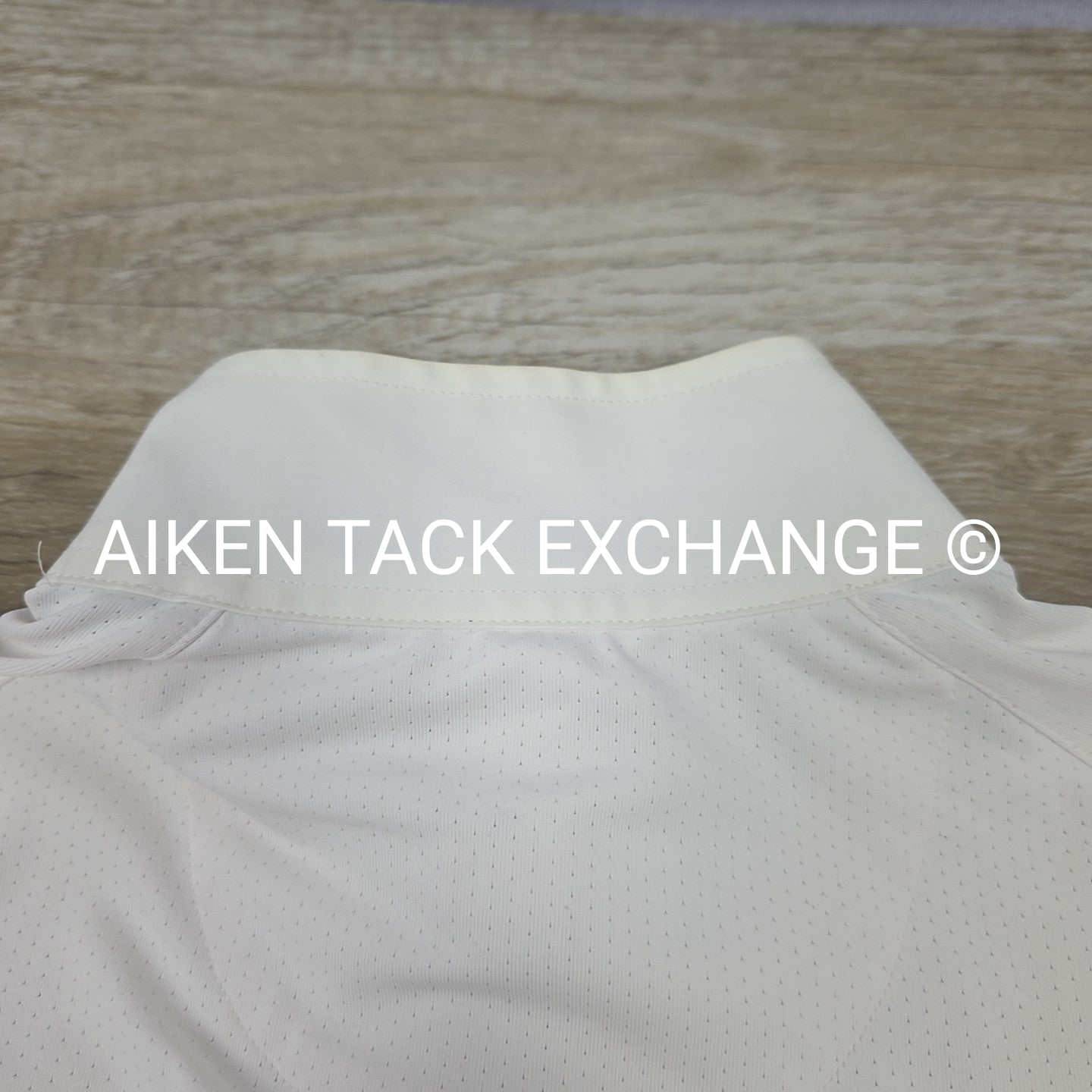 Essex Classics Talent Yarn Long Sleeve Sun Shirt Show Shirt, Size Small