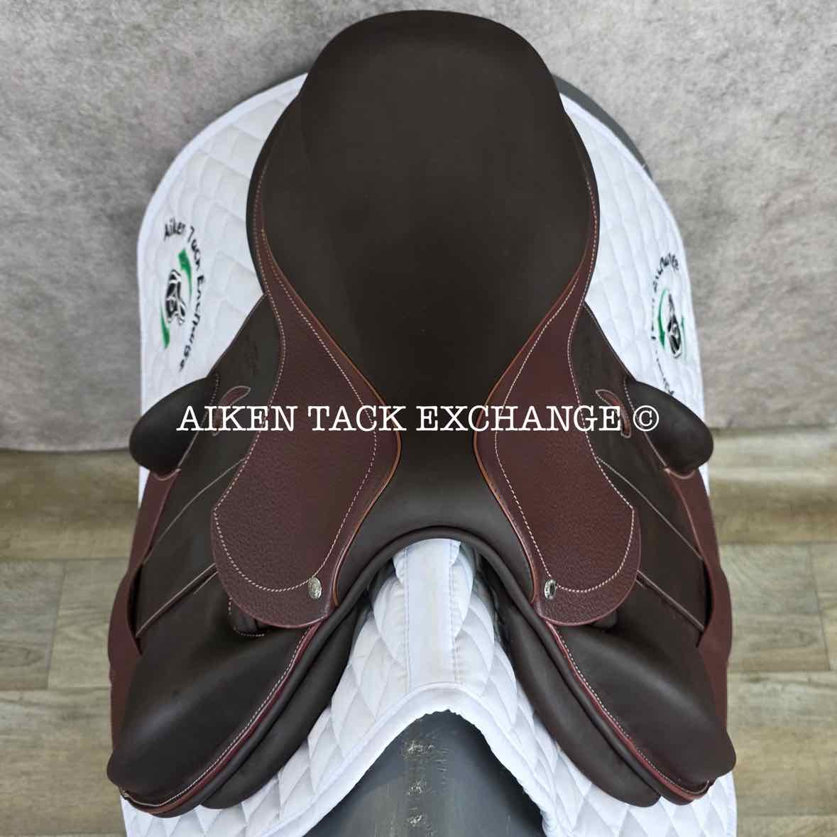 2023 Devoucoux Chiberta K Monoflap Jump Saddle, 16.5" Seat, 0KA Flap, Medium Tree, D3D Panels, Full Buffalo Leather
