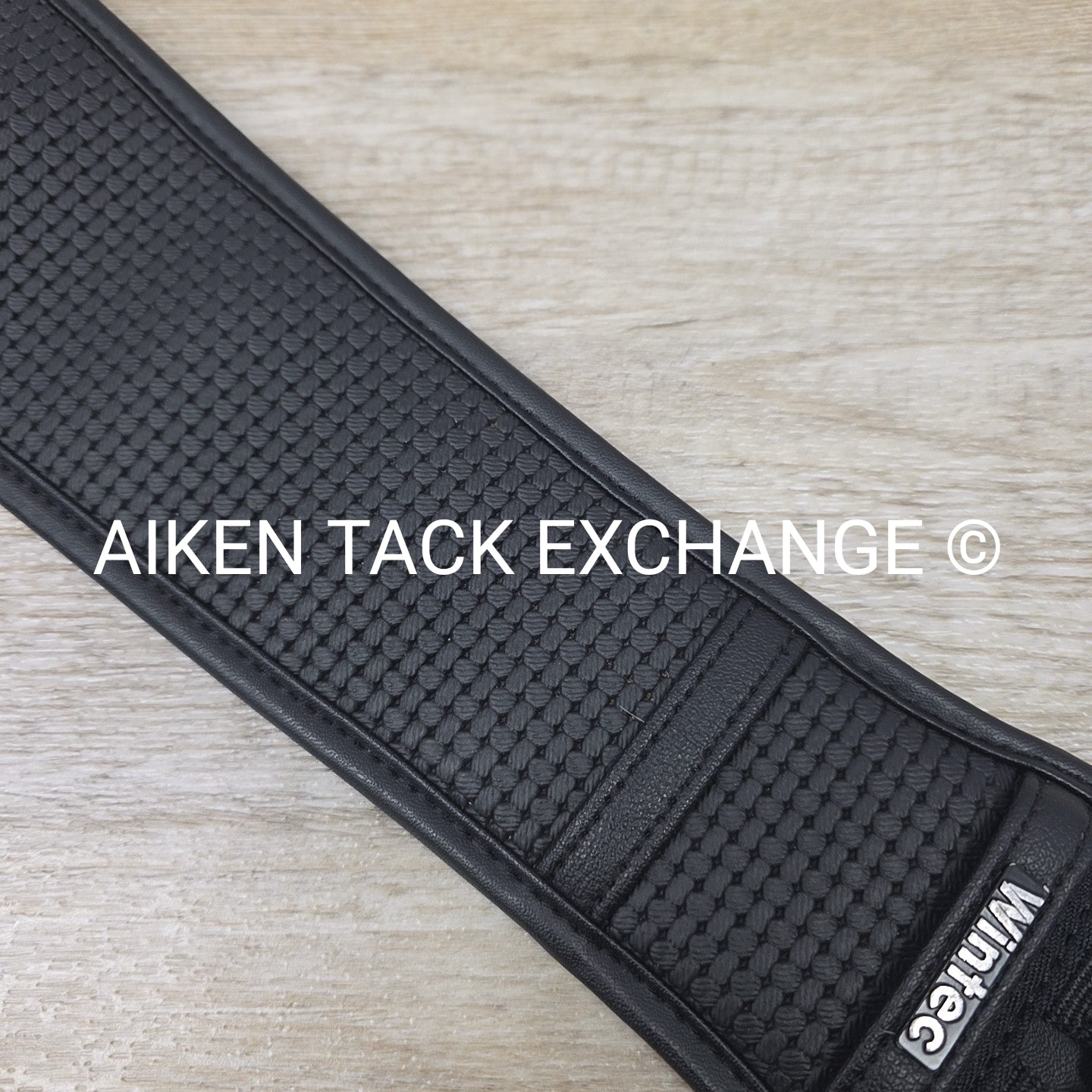 Wintec Chafeless Dressage Girth, Black, 32"